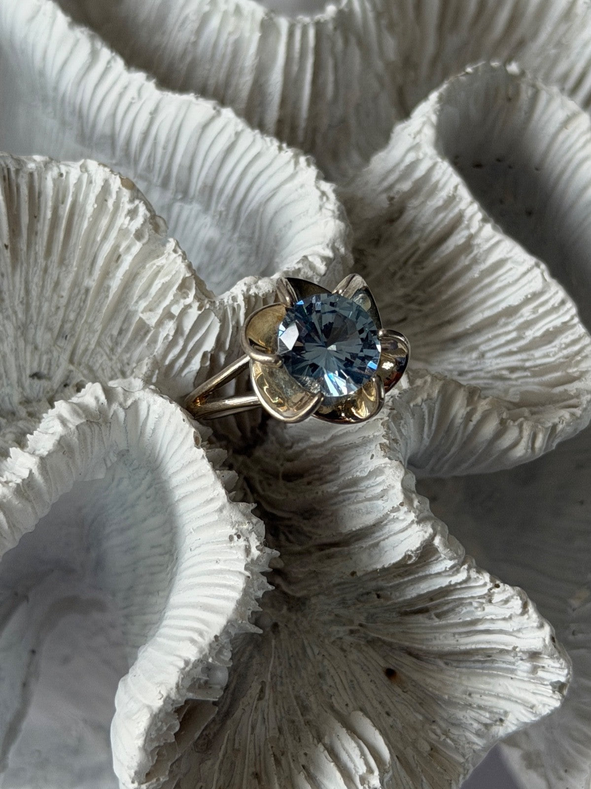 925 Sterling Silver Blue Cz Flower Ring Size 7