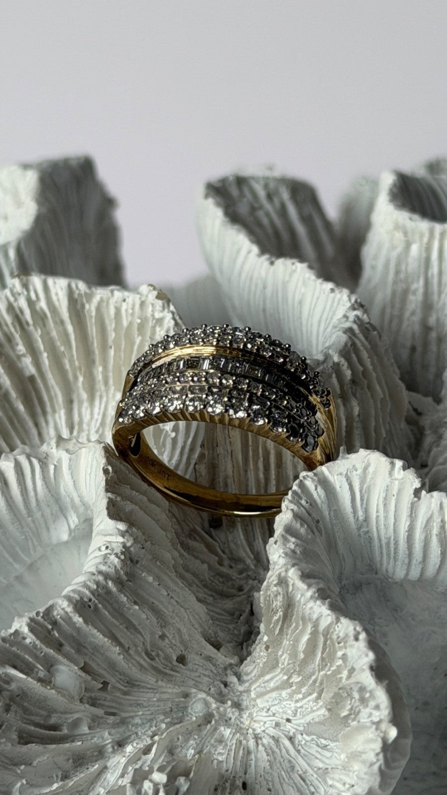 10K Yellow Gold Diamonds 1 carat Ring Size 7