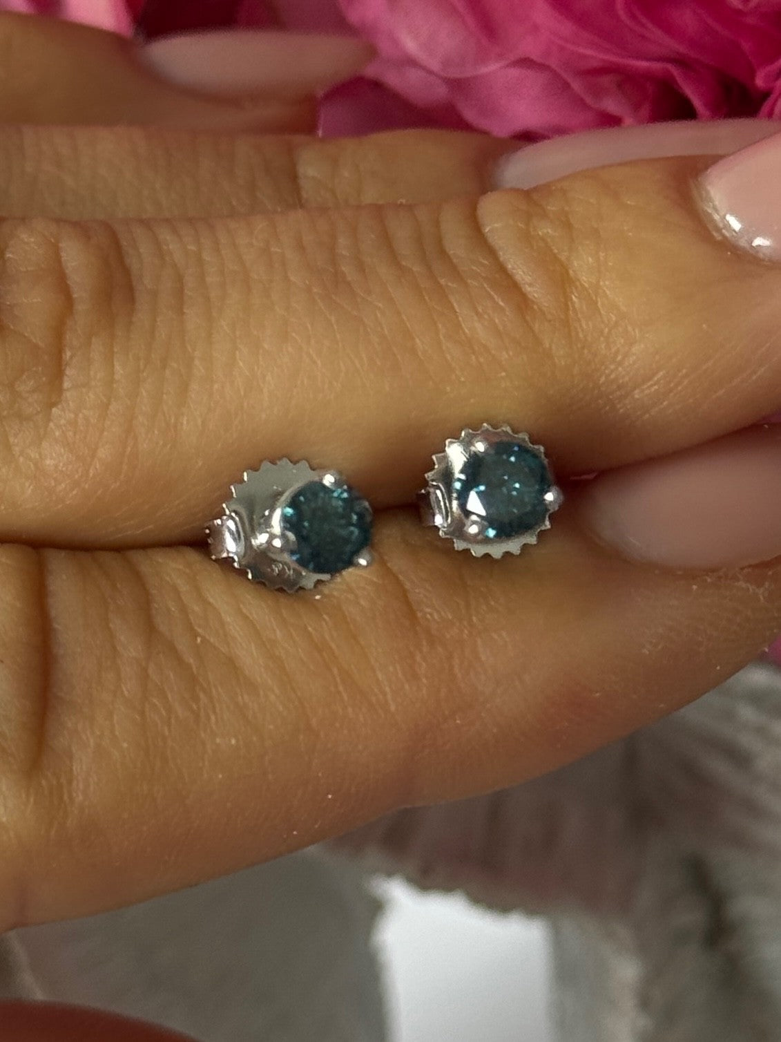 14K White Gold Blue Diamond 0.72 carat Stud Earrings