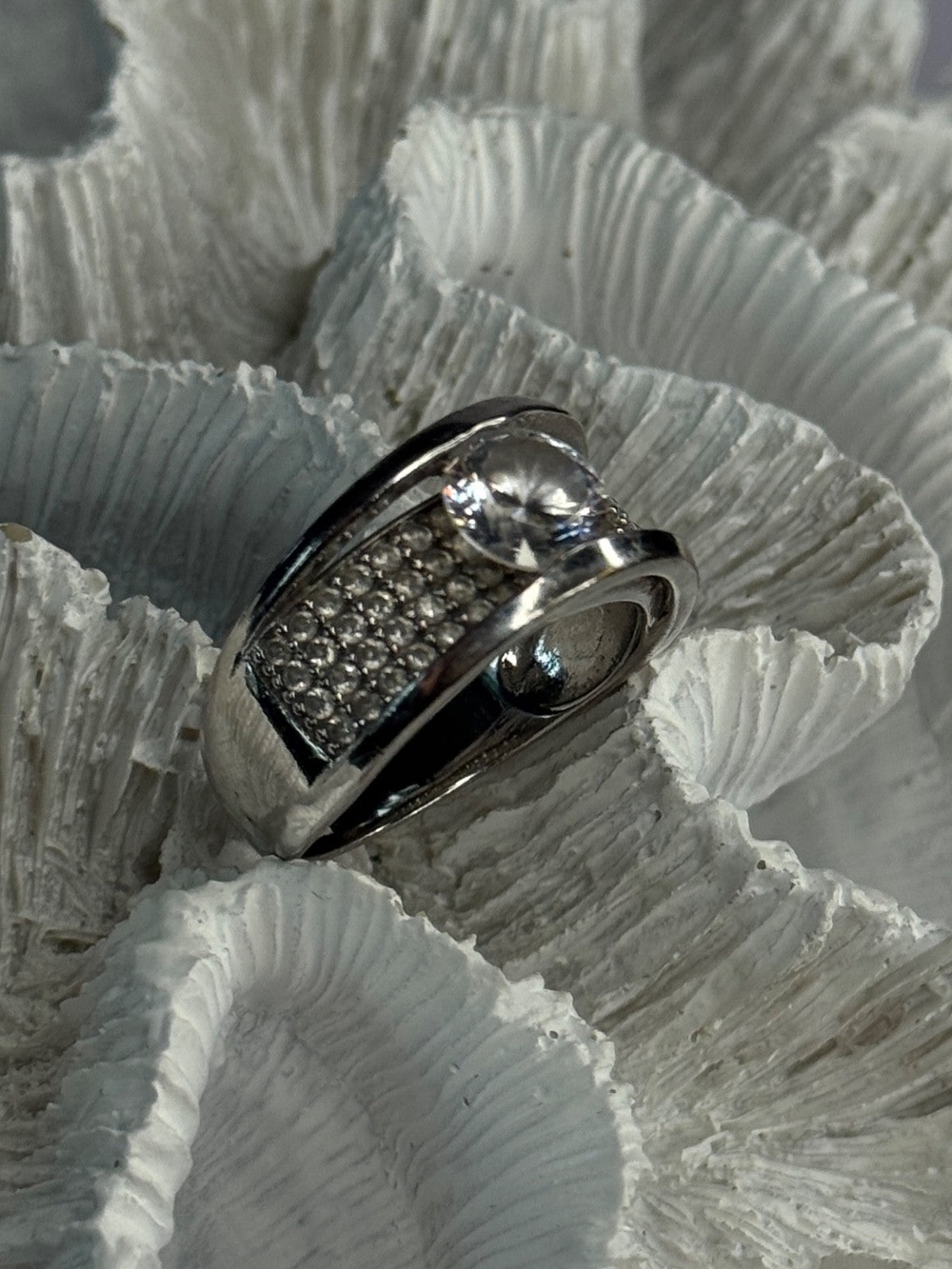 Elegant Design 925 Sterling Silver Cz Ring Size 10