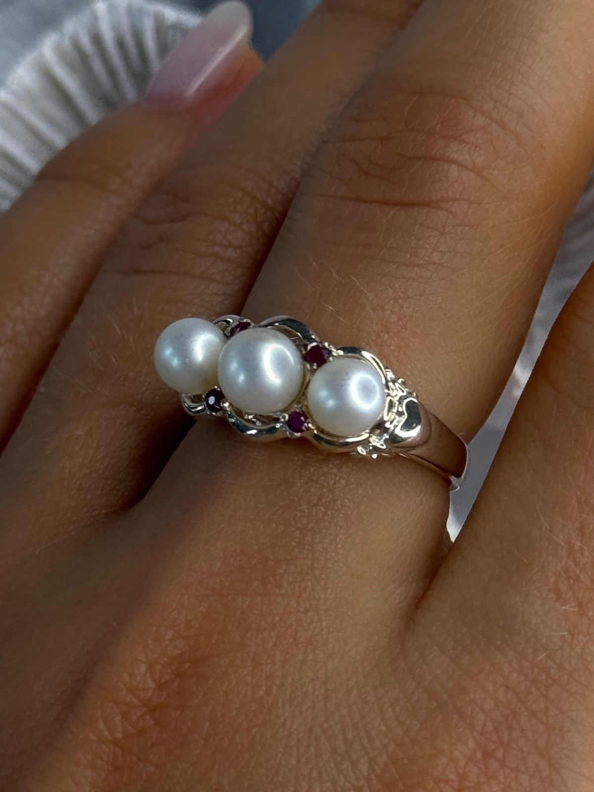 925 Sterling Silver Pearl & Ruby Ring Size 8