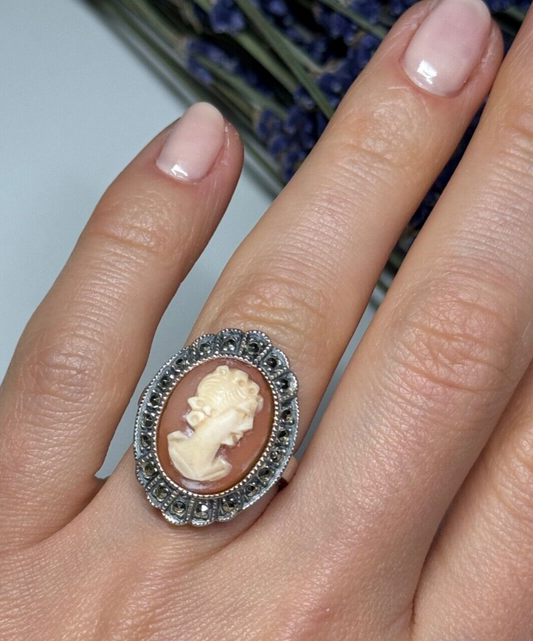 Vintage Cameo 925 Sterling Silver Ring Size 5