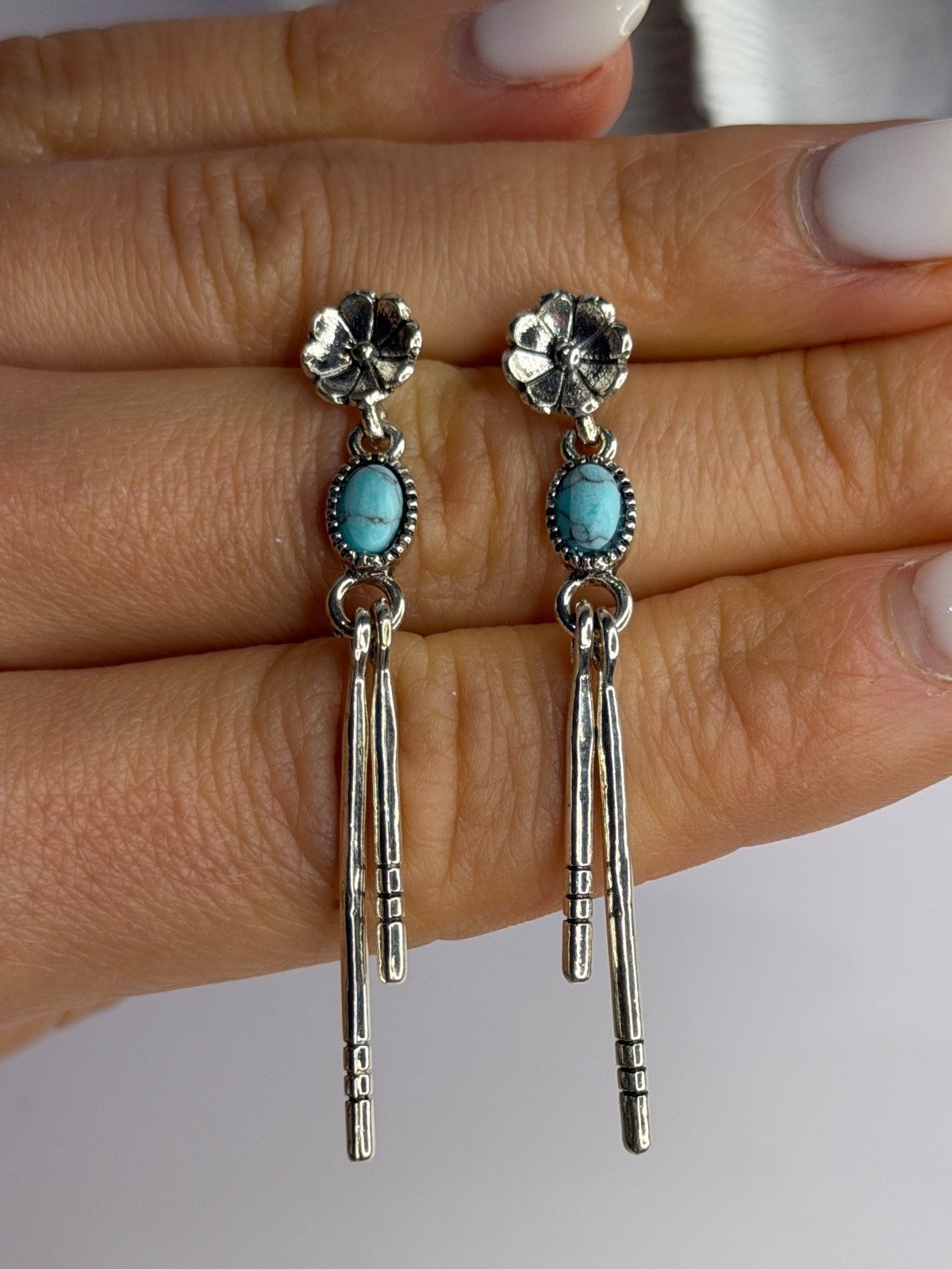 Vintage 925 Sterling Silver Turquoise Earrings