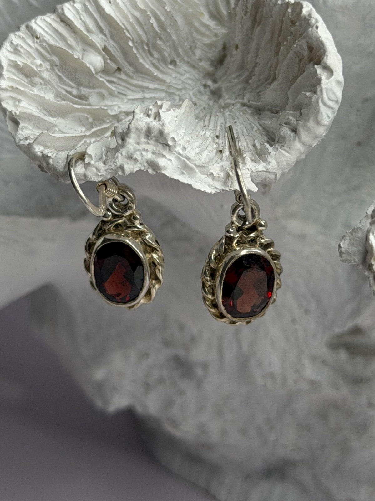 Vintage 925 Sterling Silver Garnet Earrings