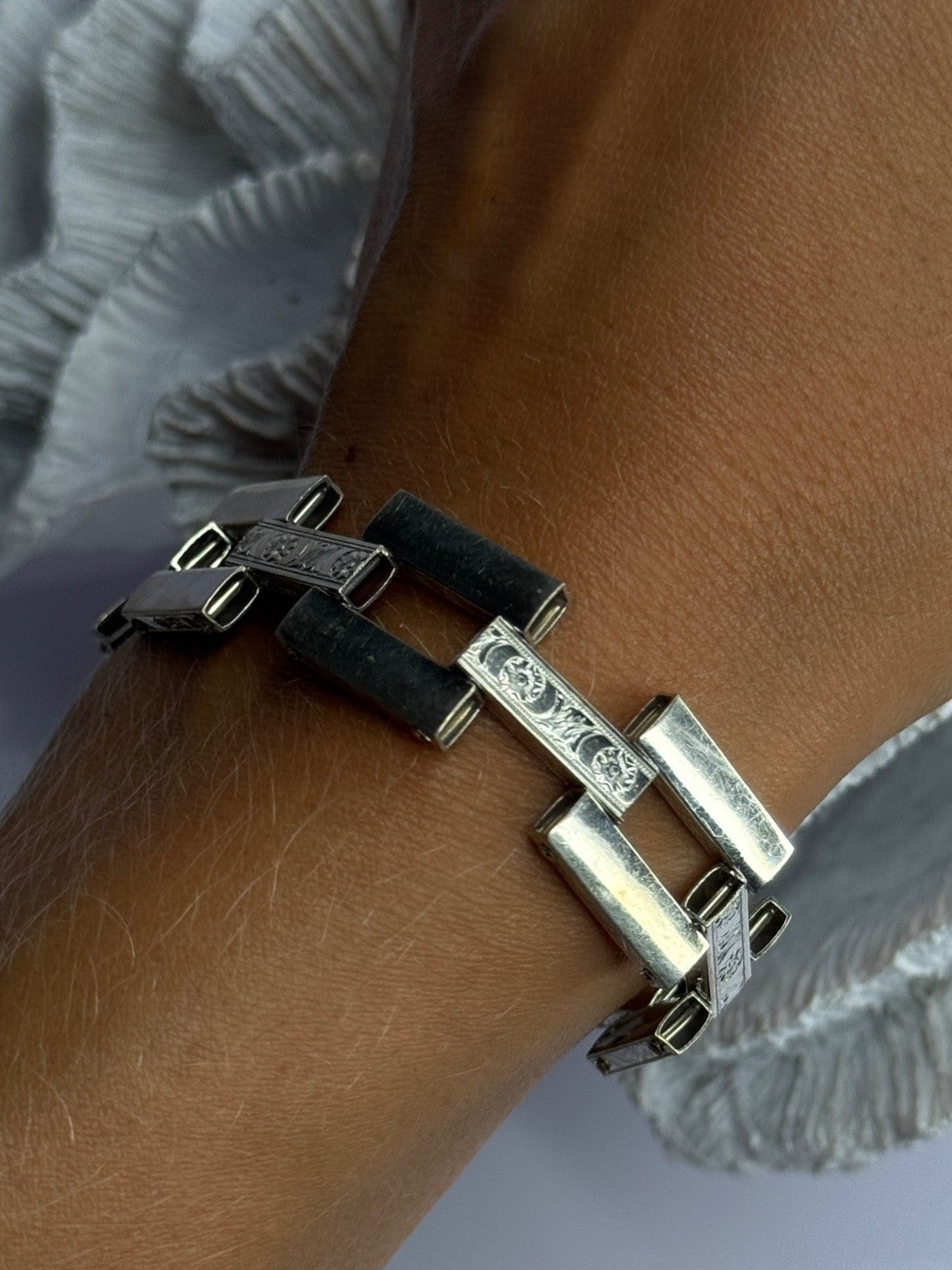 Beautiful Vintage 925 Sterling Silver Bracelet Length 7