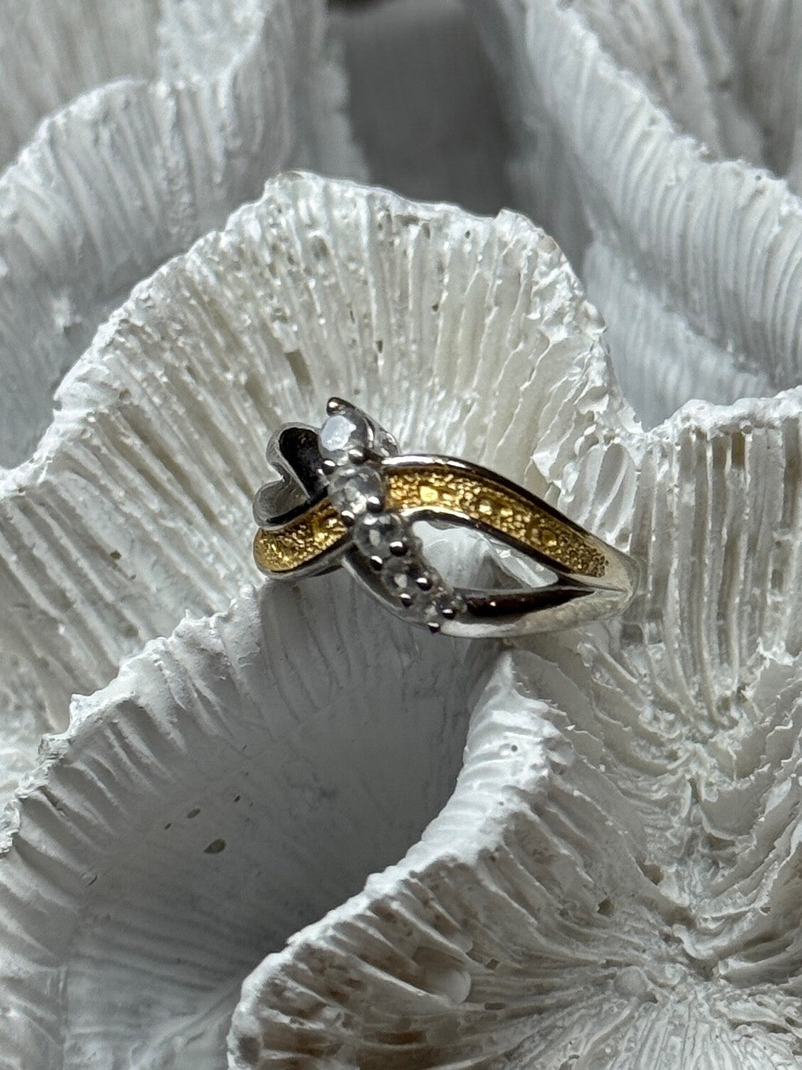 925 Sterling Silver Gold Plated Part White Beryl Ring Size 6.5