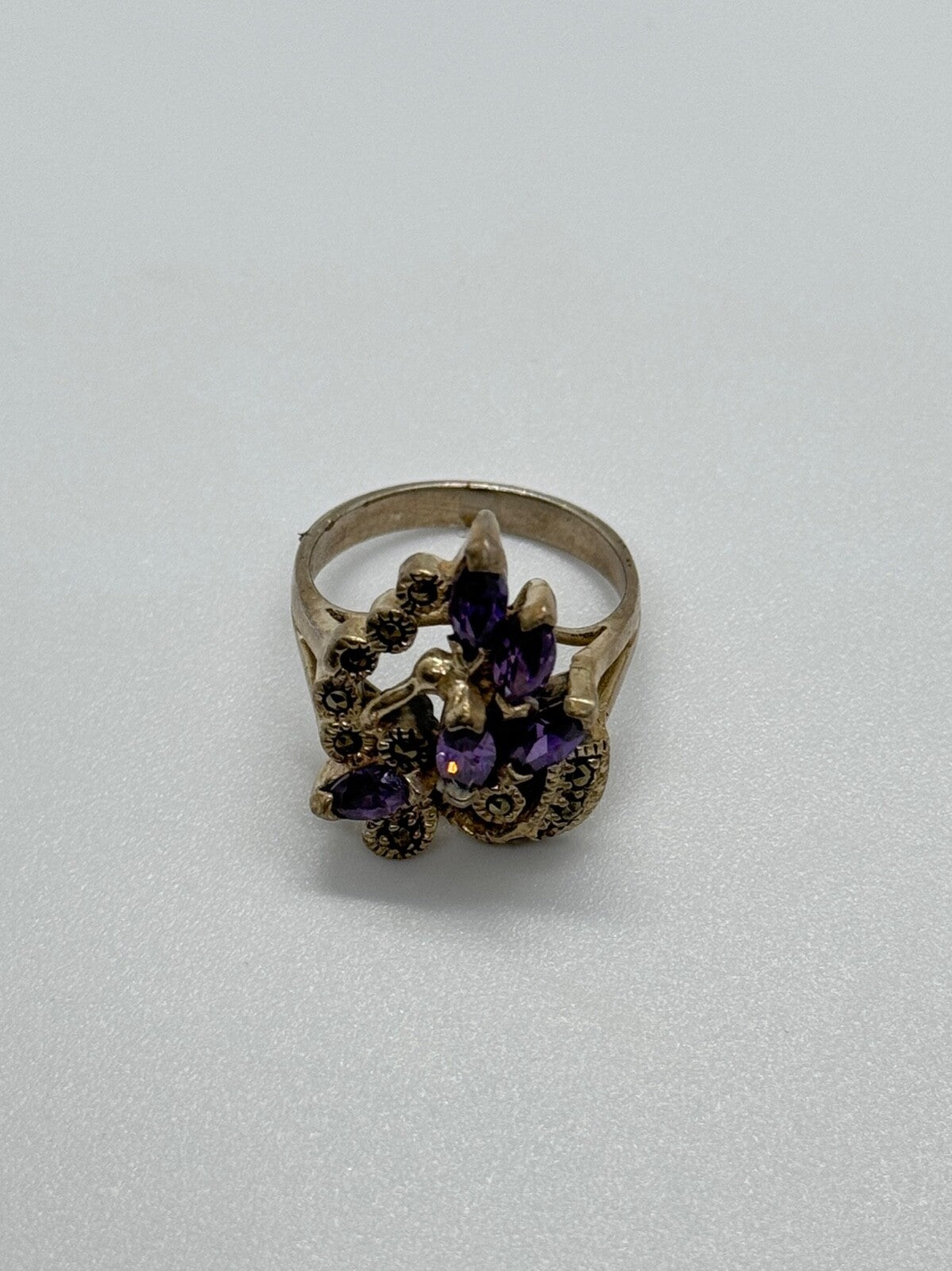 925 Sterling Silver Amethyst & Marcasite Ring Size 6