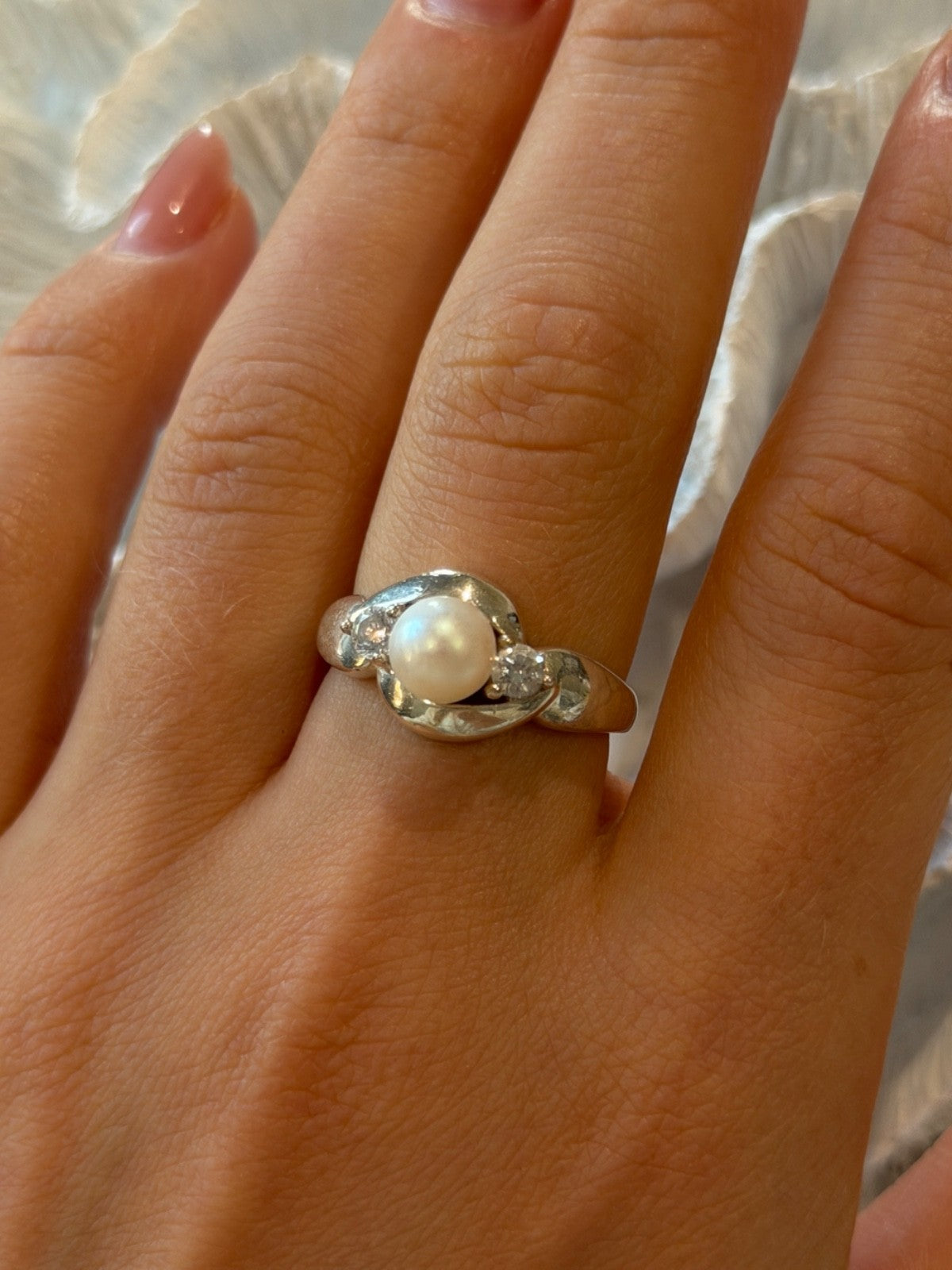 925 Sterling Silver Pearl & Cz Ring Size 8.5