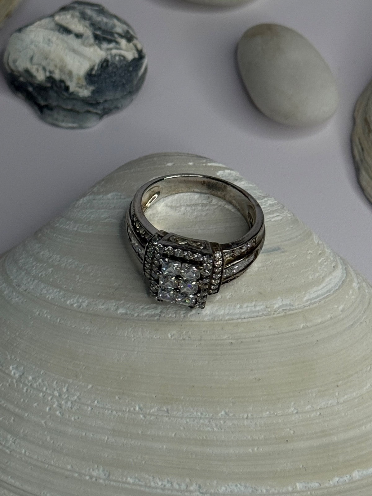 925 Sterling Silver Cz Ring Size 9