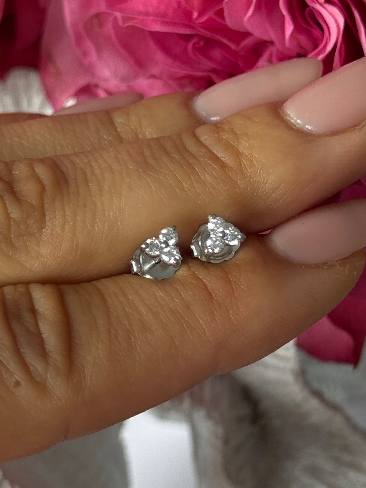 14K White Gold Diamond 0.18 carat Stud Earrings