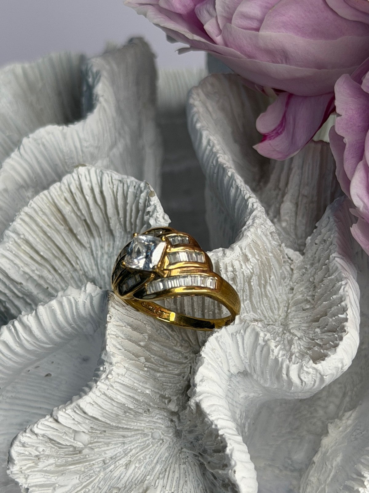 925 Sterling Silver Gold Plated Cz Ring Size 9.5