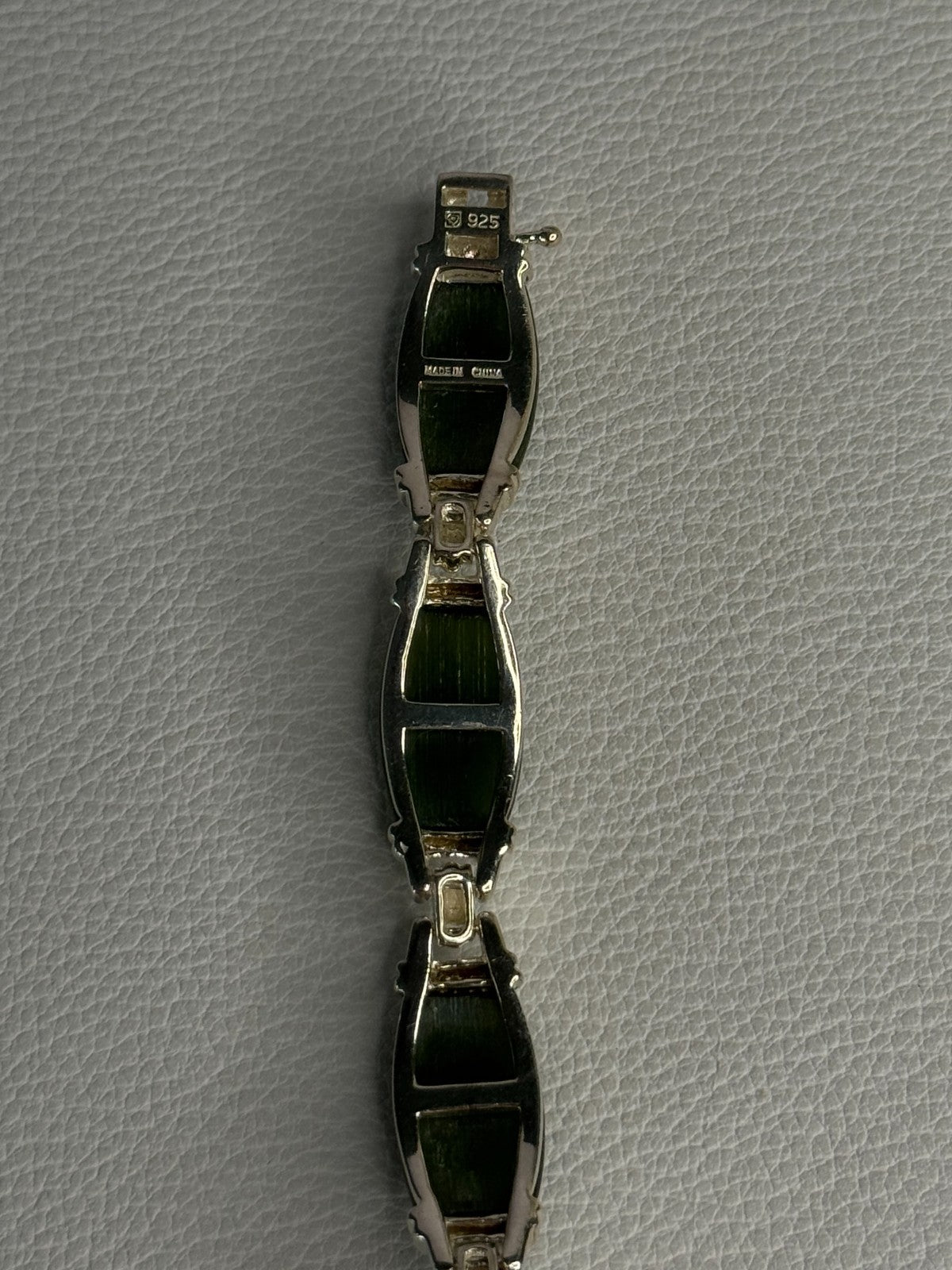 925 Sterling Silver Green Nephrite Bracelet Length 7.5