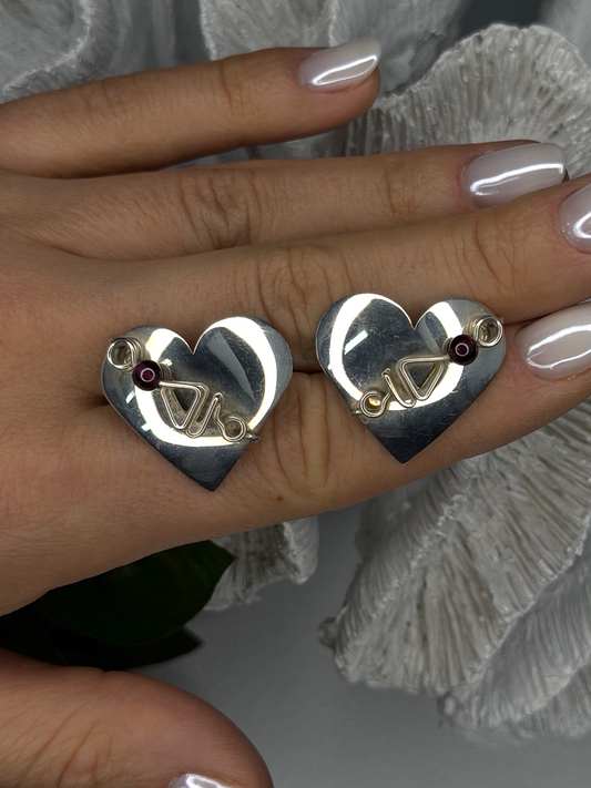Vintage Scapes 925 Sterling Silver Heart Purple Agate Earrings
