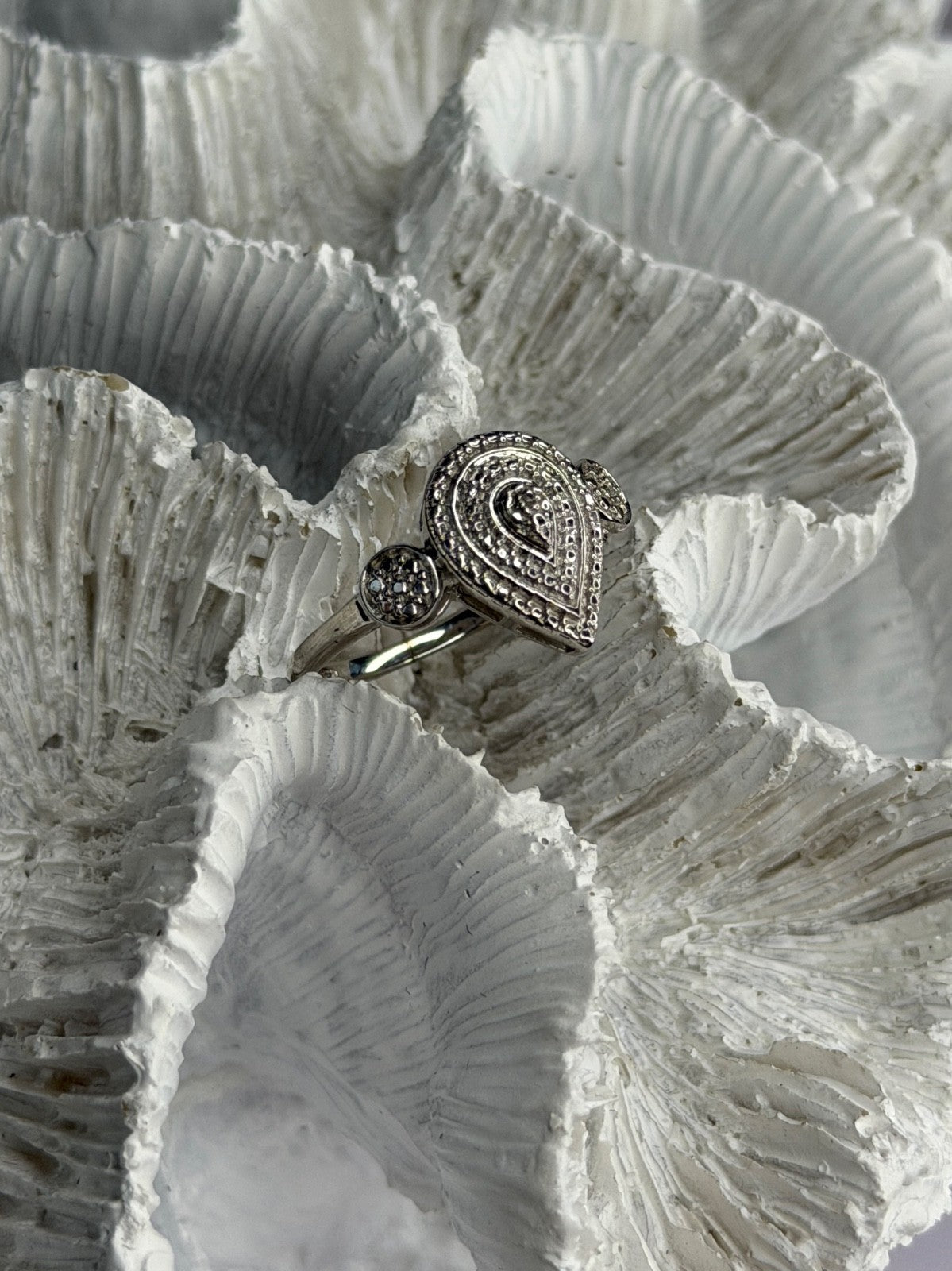 925 Sterling Silver Diamond Ring Size 7