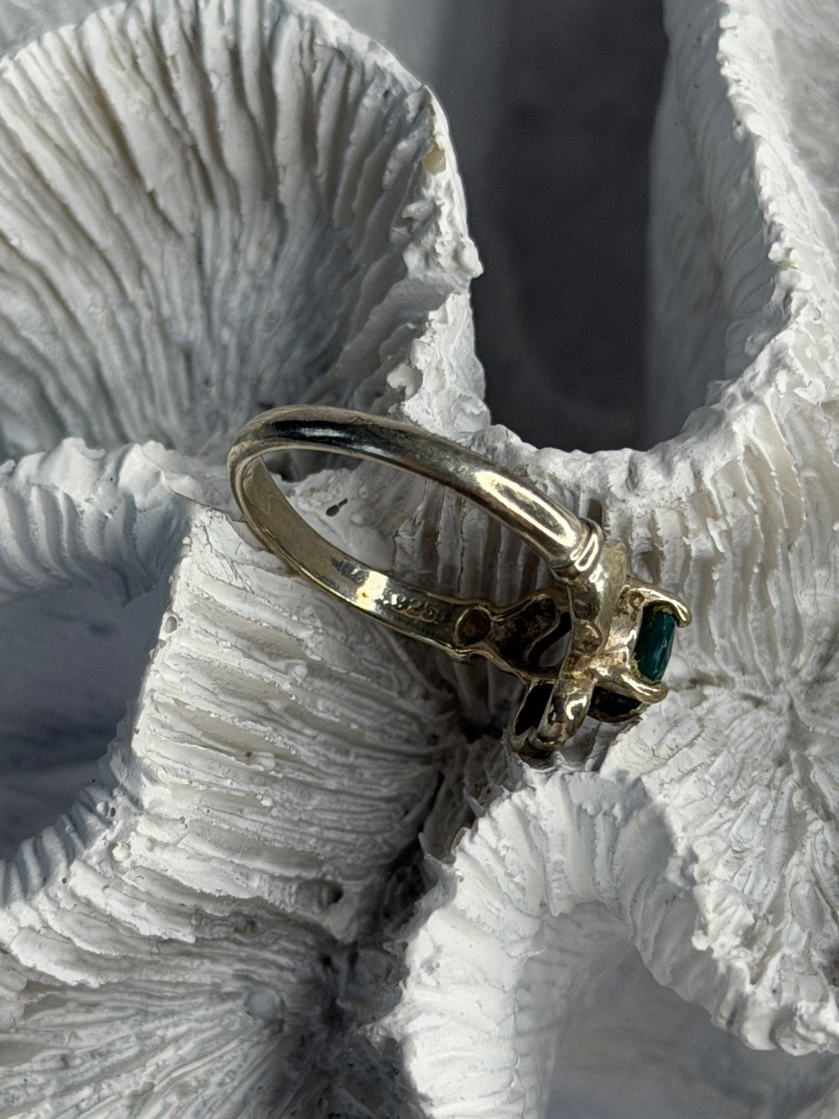 925 Sterling Silver Emerald Heart Ring Size 7