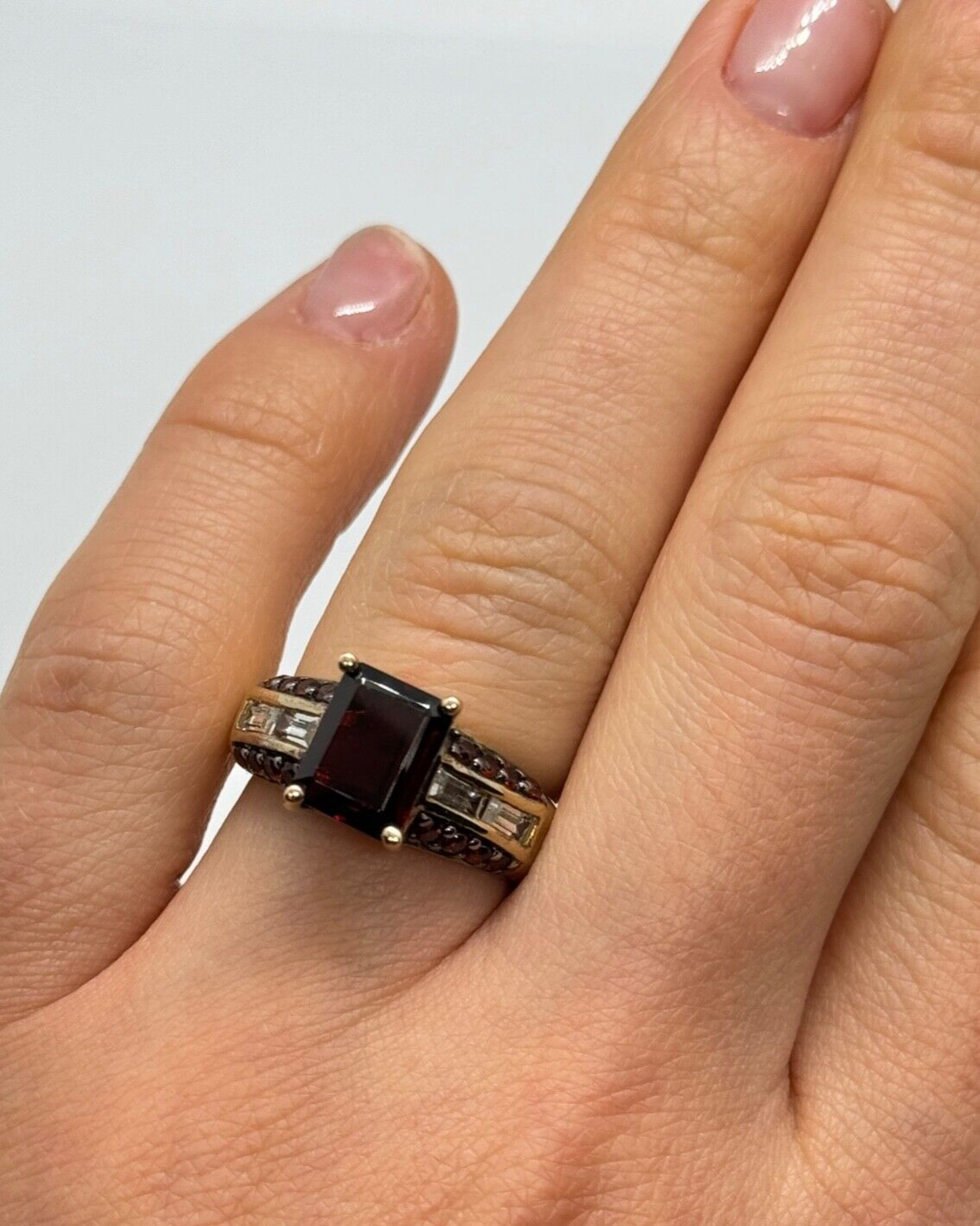 925 Sterling Silver Gold Plated Garnet & Goshenite Ring Size 6