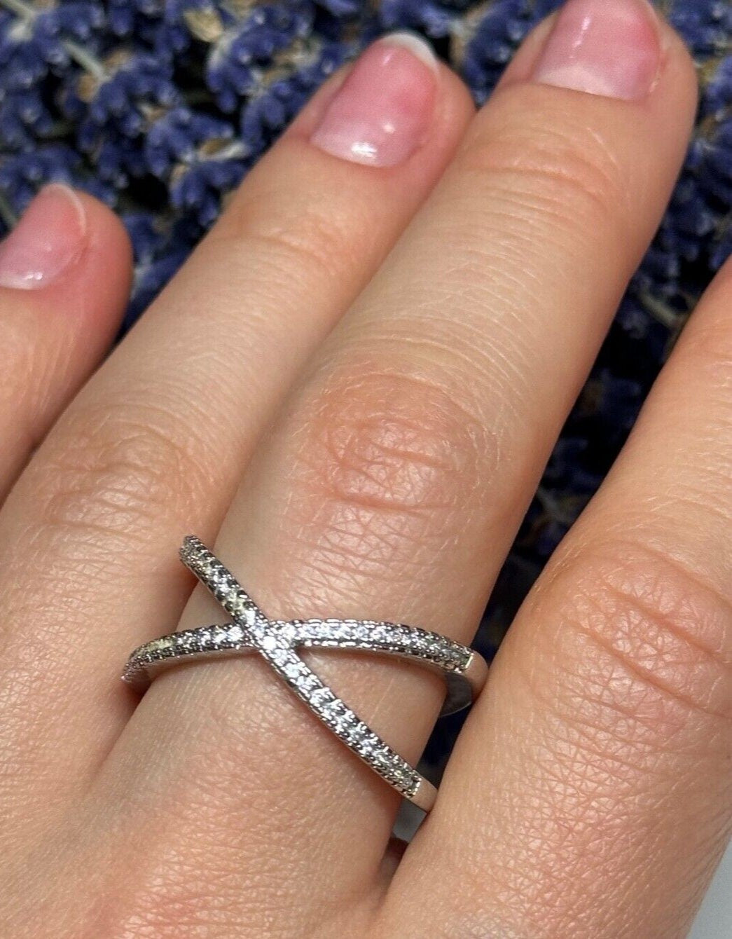 925 Sterling Silver CZ Ring Size 8.5