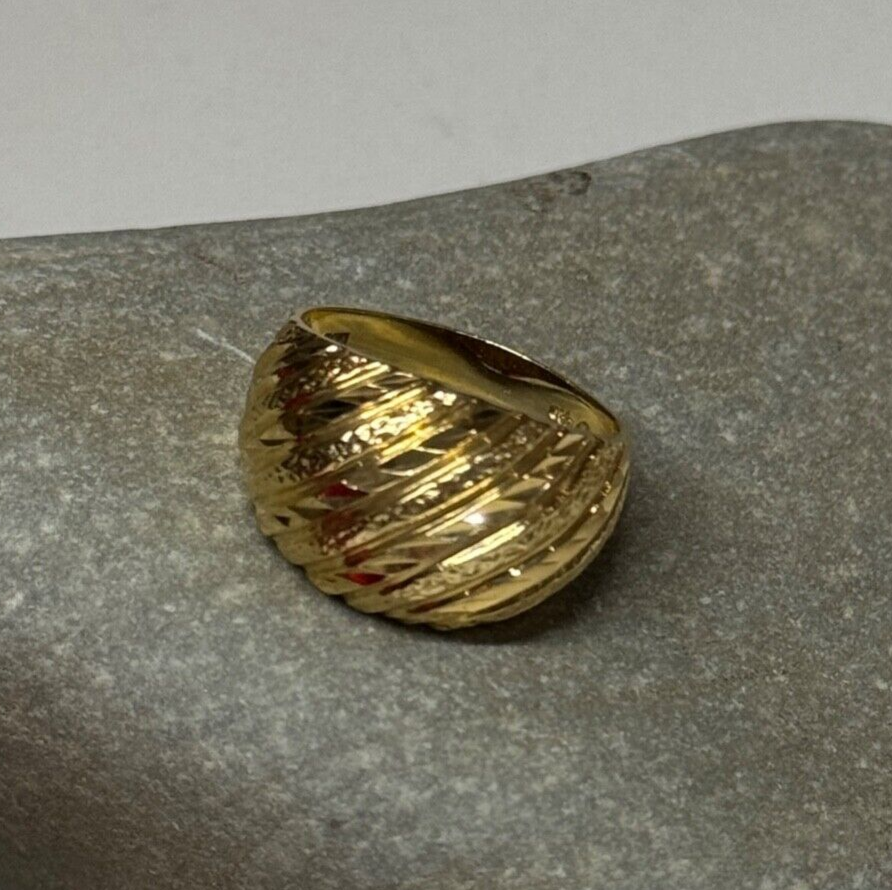 14K Yellow Gold Dream Ring Size 8