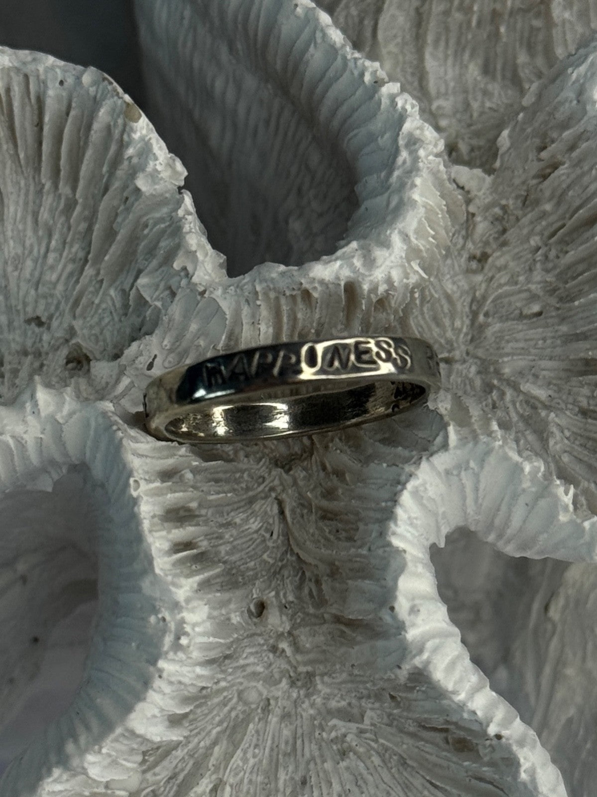 925 Sterling Silver Love Happiness Peace Magic Ring Size 8