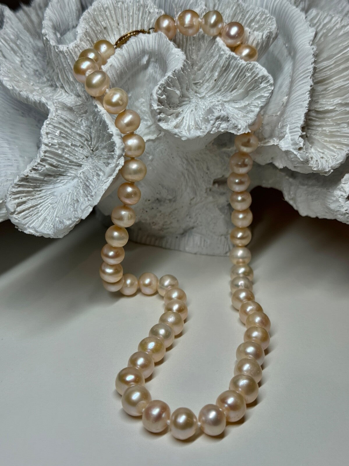 14K YELLOW GOLD CLASP FRESH WATER PINK PEARL NECKLACE 18 Inch