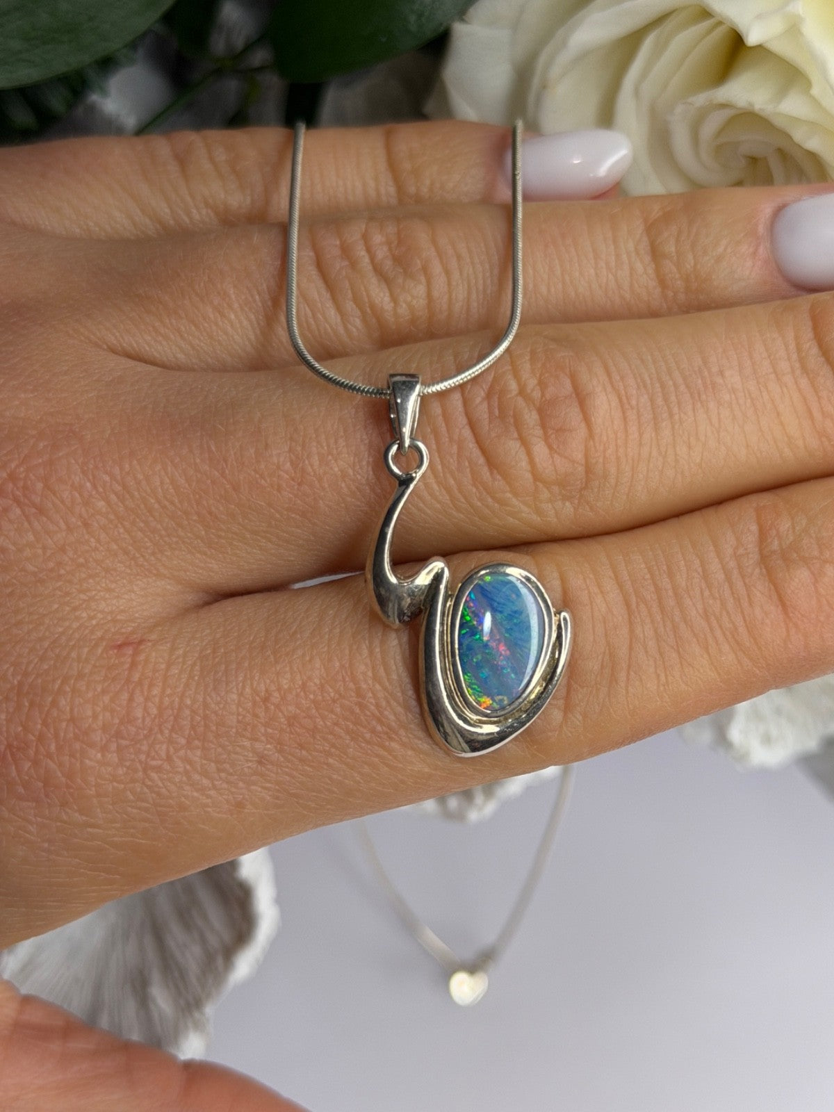 Italy 925 Sterling Silver Opal Necklace Length 16 in