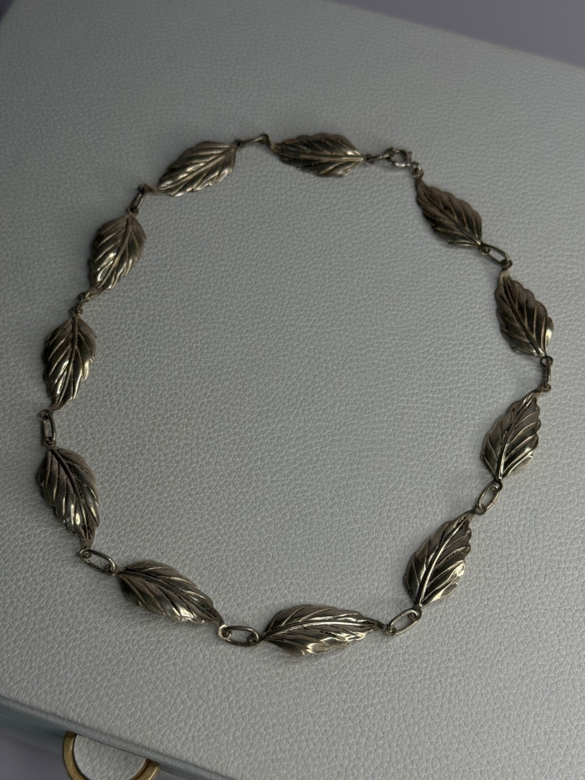 Danecraft 925 Sterling Silver Leaves Necklace Length 15 Inch