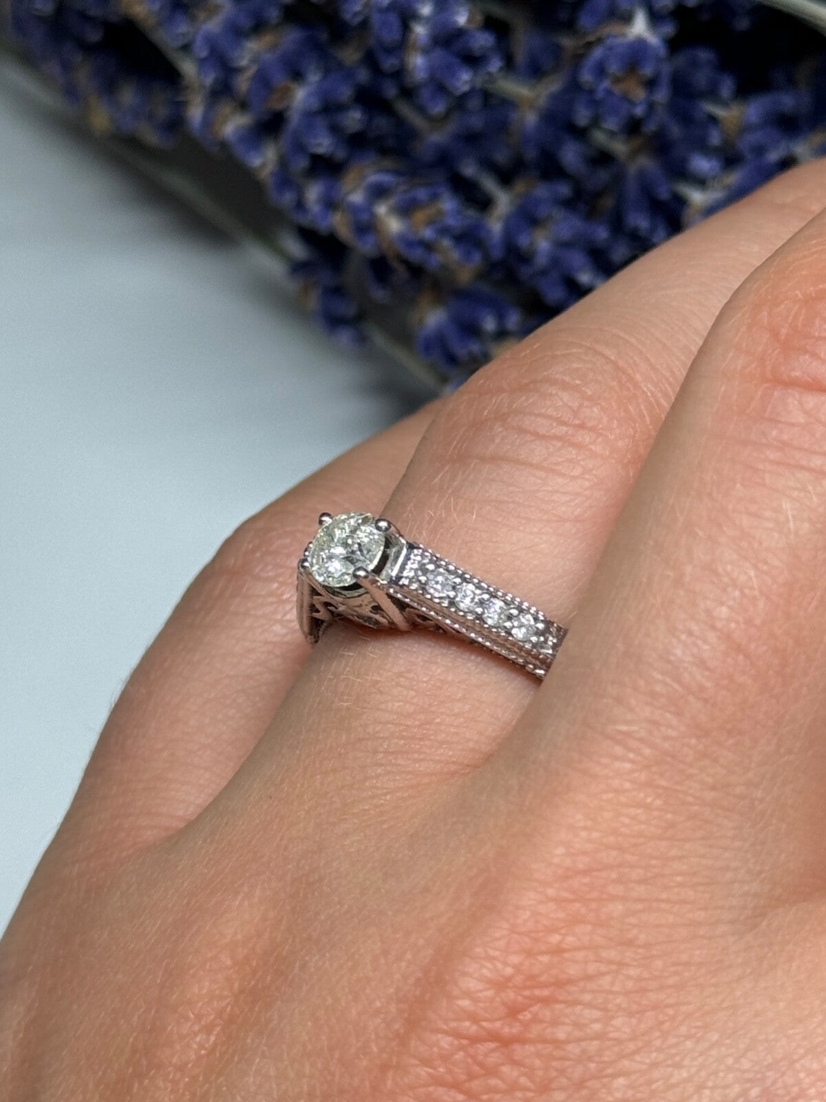 10K White Gold Ring Sapphire Size 6.5