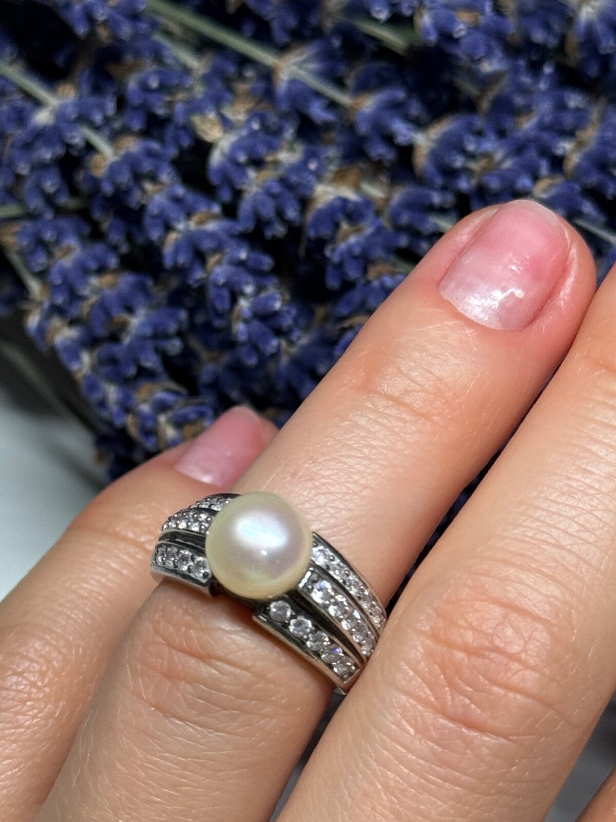925 Sterling Silver Pearl & CZ Ring Size 5