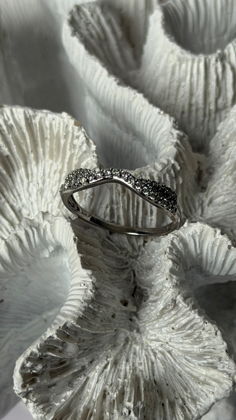 14K White Gold Diamond 0.41 carat Ring Size 11