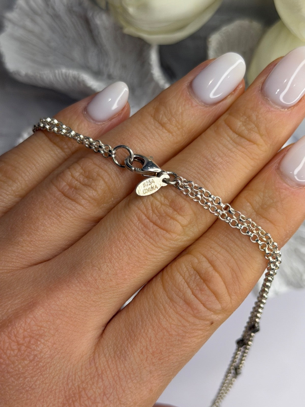 Beautiful 925 Sterling Silver Hematite Necklace Length 32 in