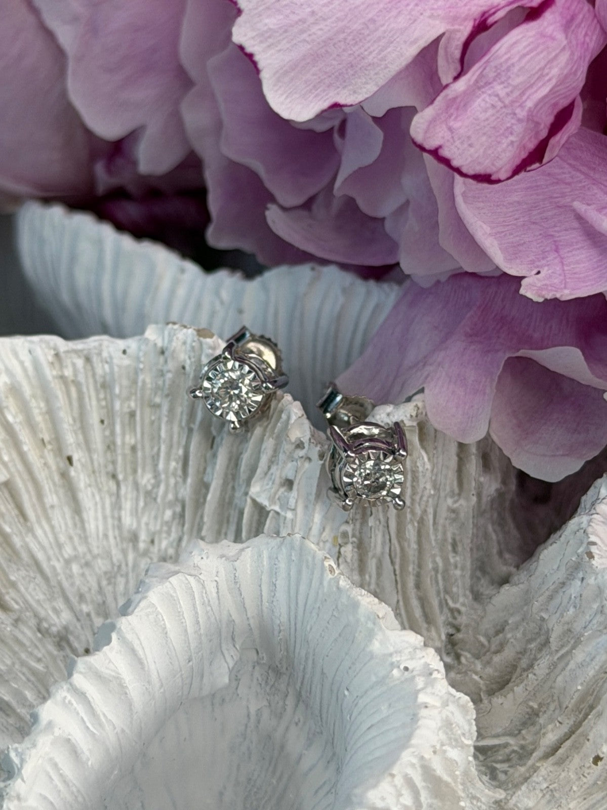 ZEI 14K White Gold Diamond tcw 0.14 ct Stud Earrings