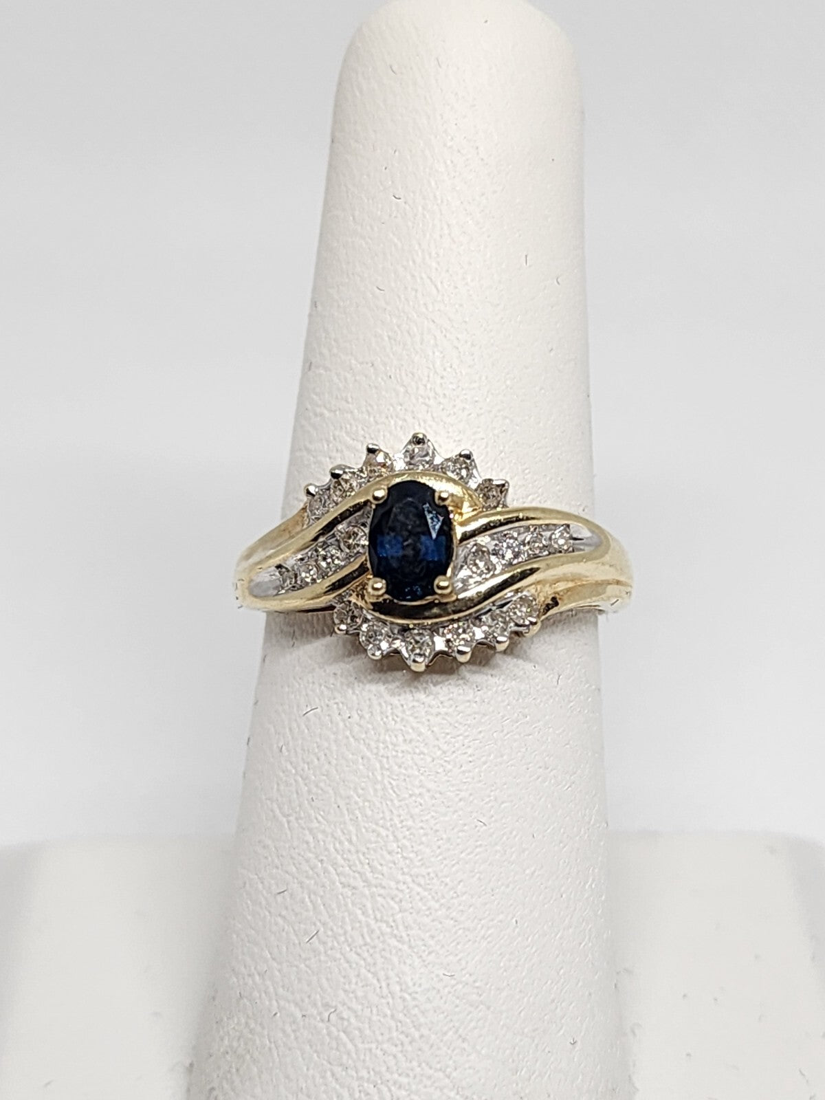 10K Yellow Gold Blue & White Sapphire Ring Size 6