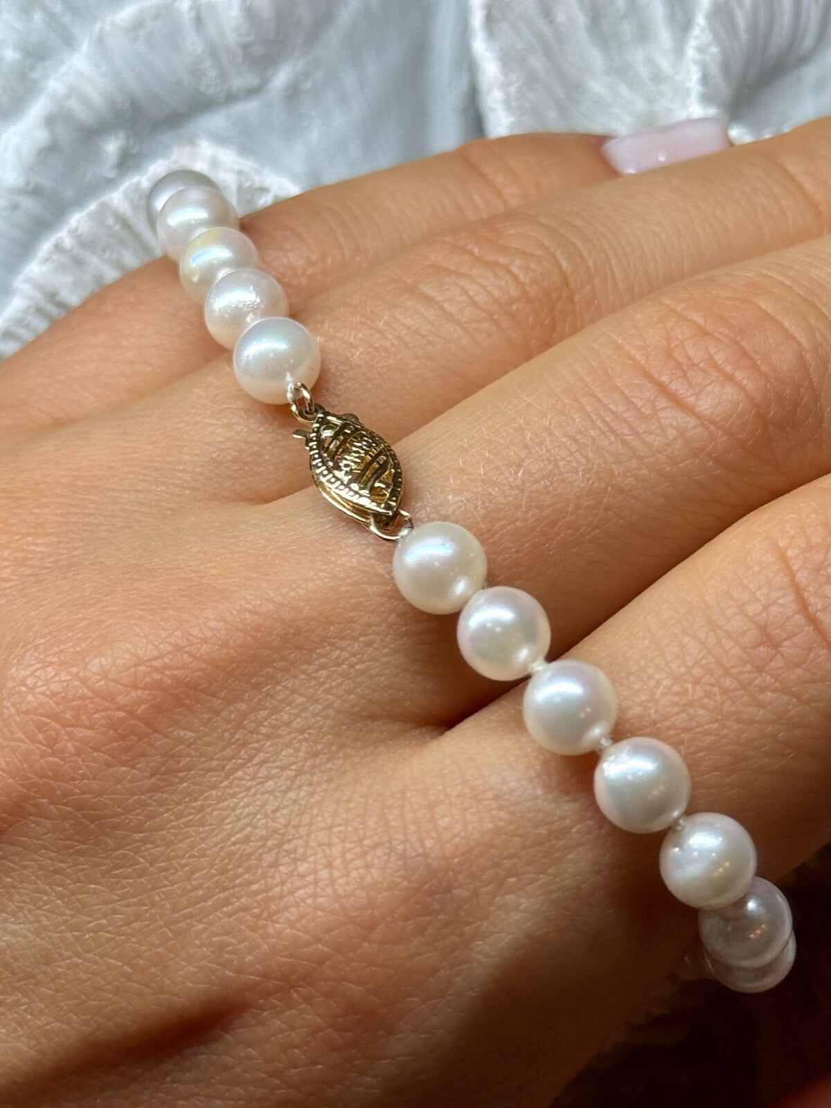 14K Yellow Gold Clasp Fresh Water Pearl Bracelet 7 Inch