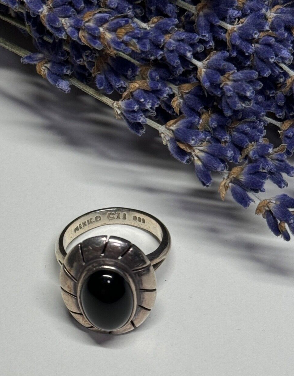 925 Sterling Silver Onyx Ring Size 8.5