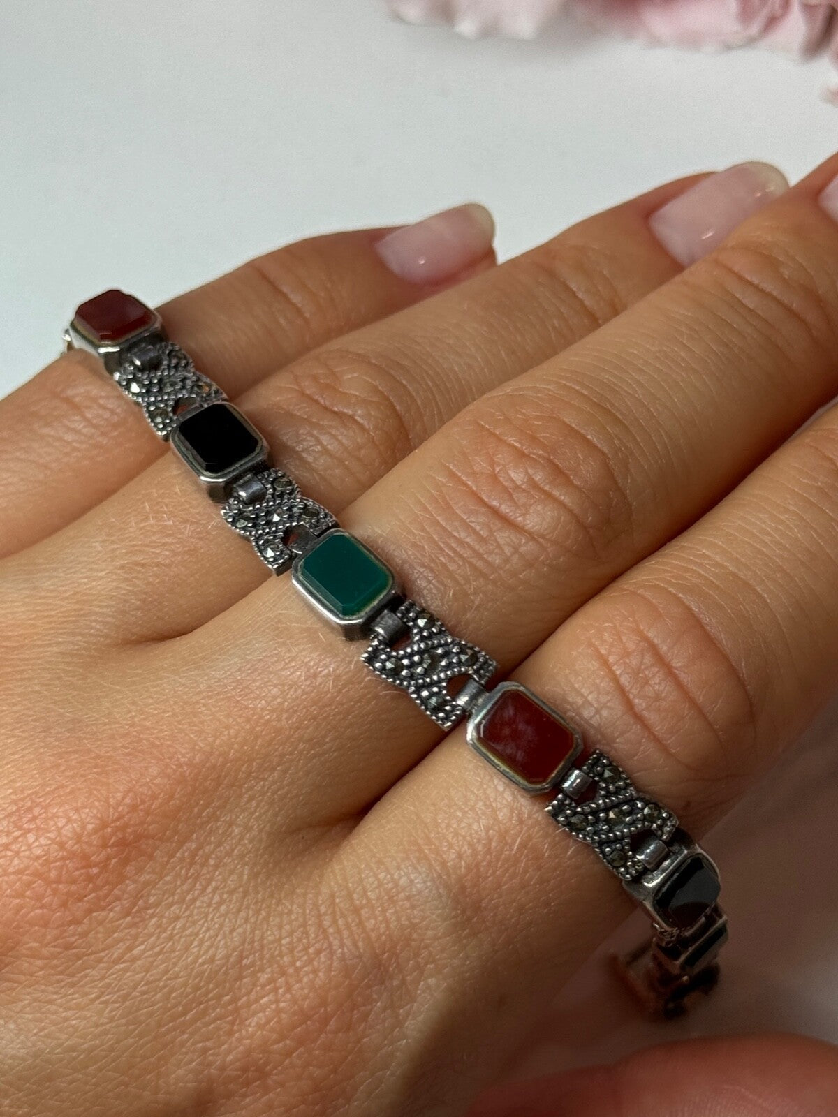 925 Sterling Silver Nephrite & Marcasite Bracelet Length 7.5 Inch