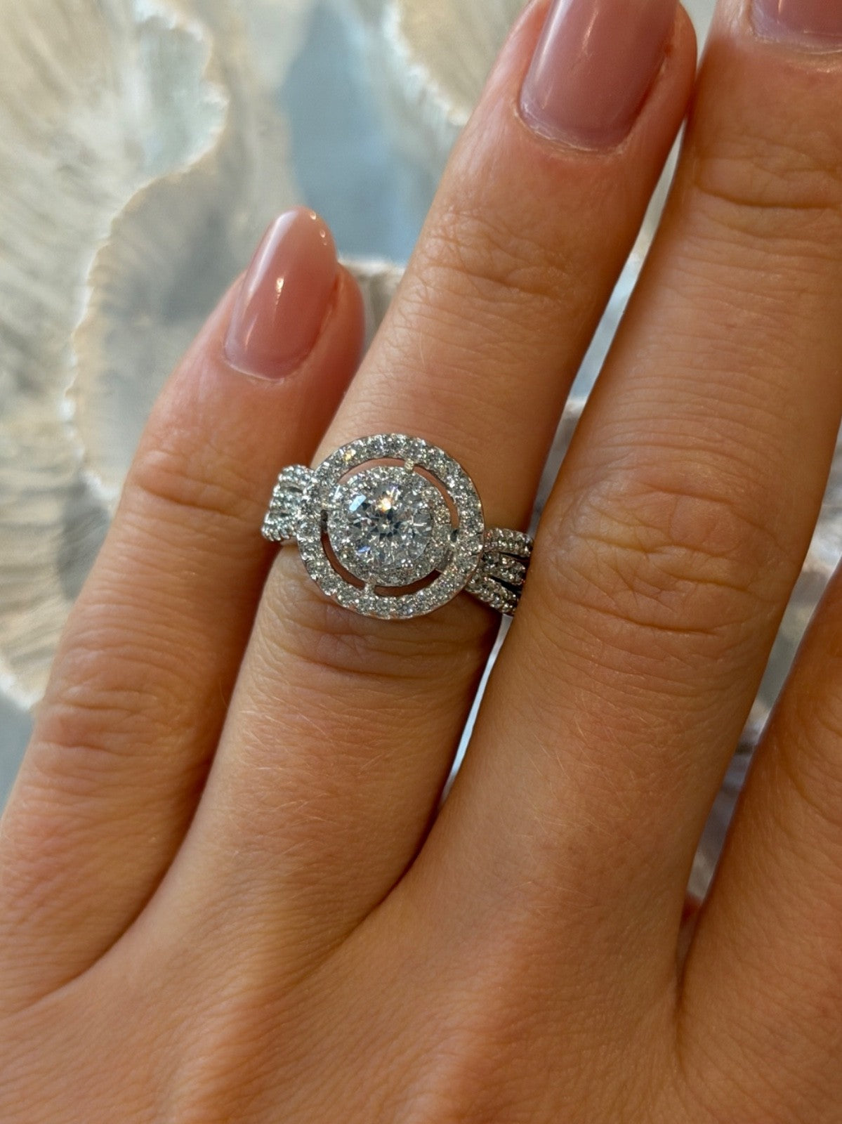 Beautiful 925 Sterling Silver Cz Ring Size 6