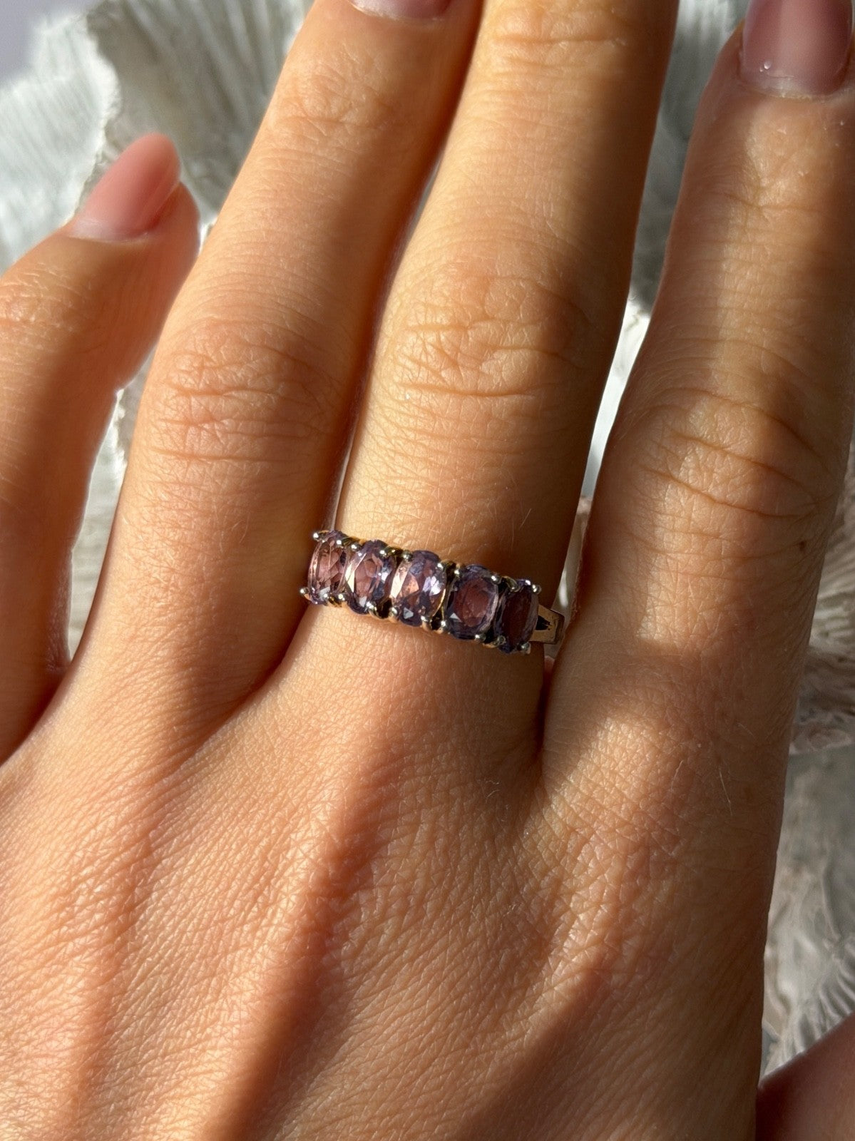 925 Sterling Silver 5 Amethysts Ring Size 8