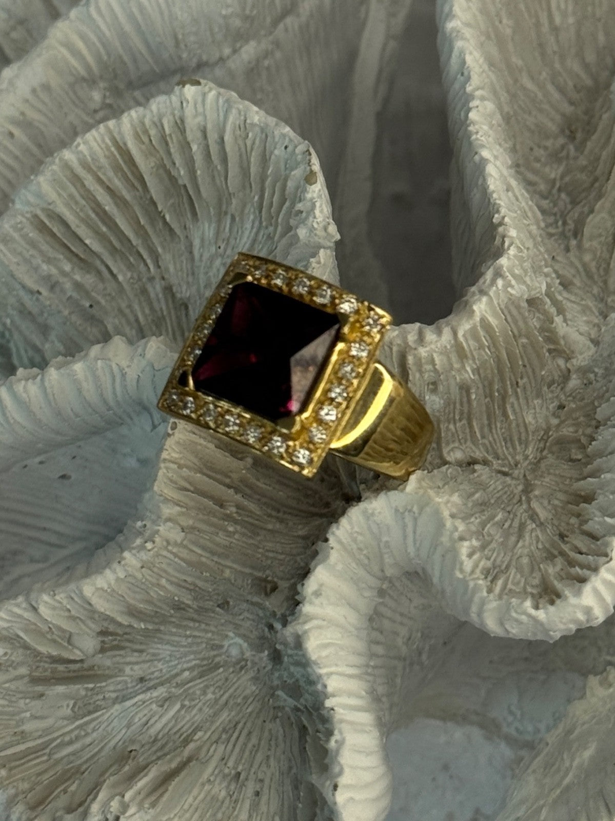 14K Yellow Gold Rubellite & Beryl Ring Size 8