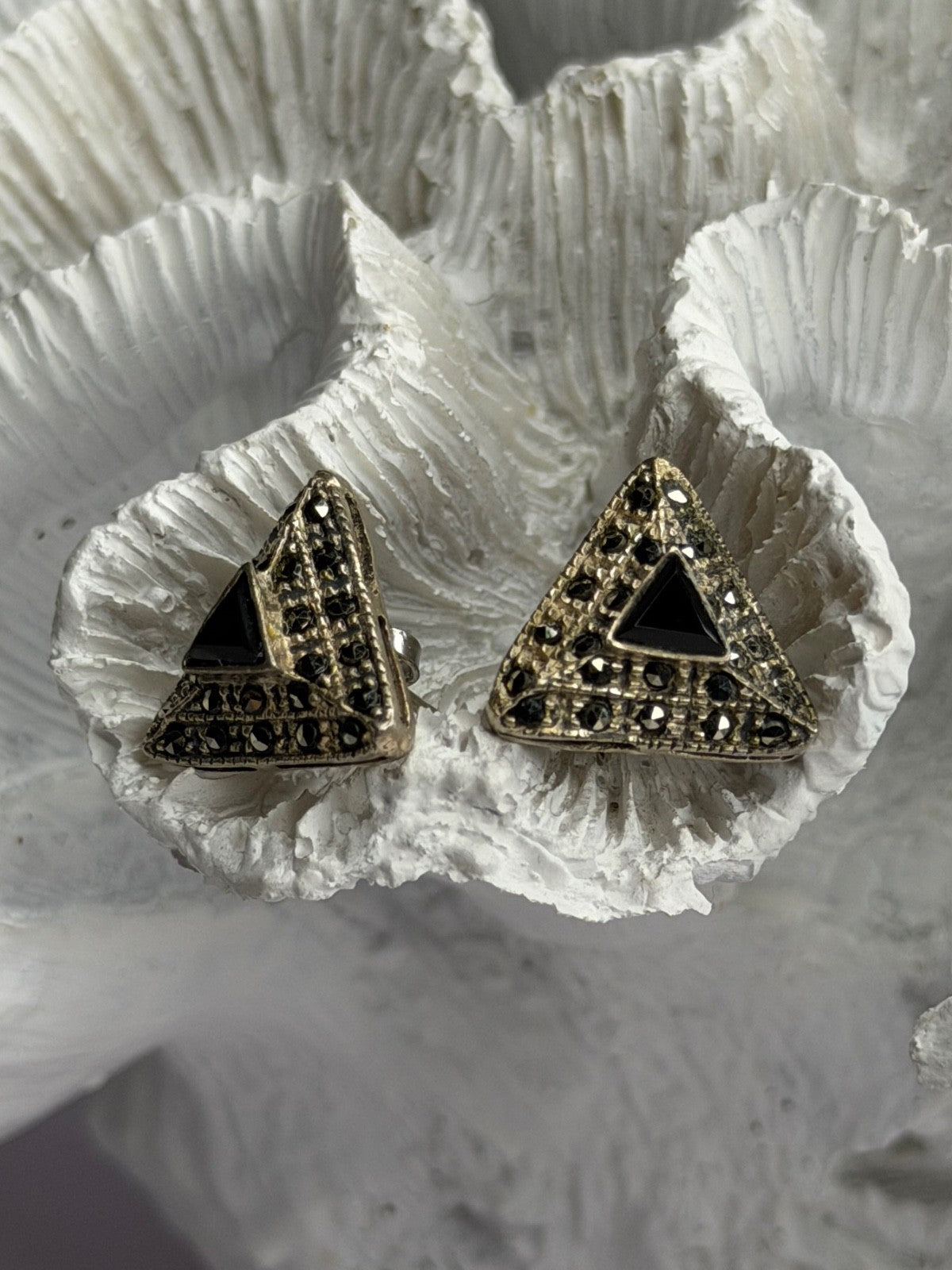 Vintage 925 Sterling Silver Onyx & Marcasite Earrings