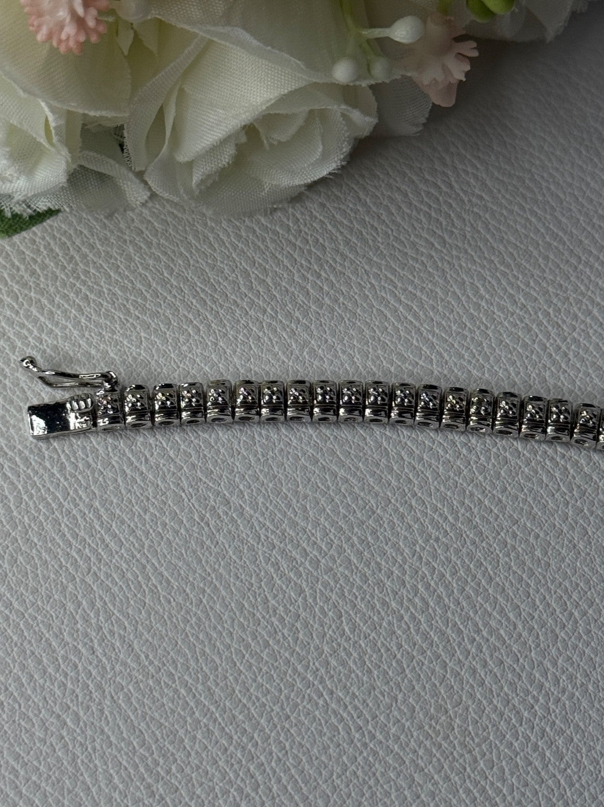 925 Sterling Silver Fas 3 Diamonds Bracelet Length 7.5 Inch