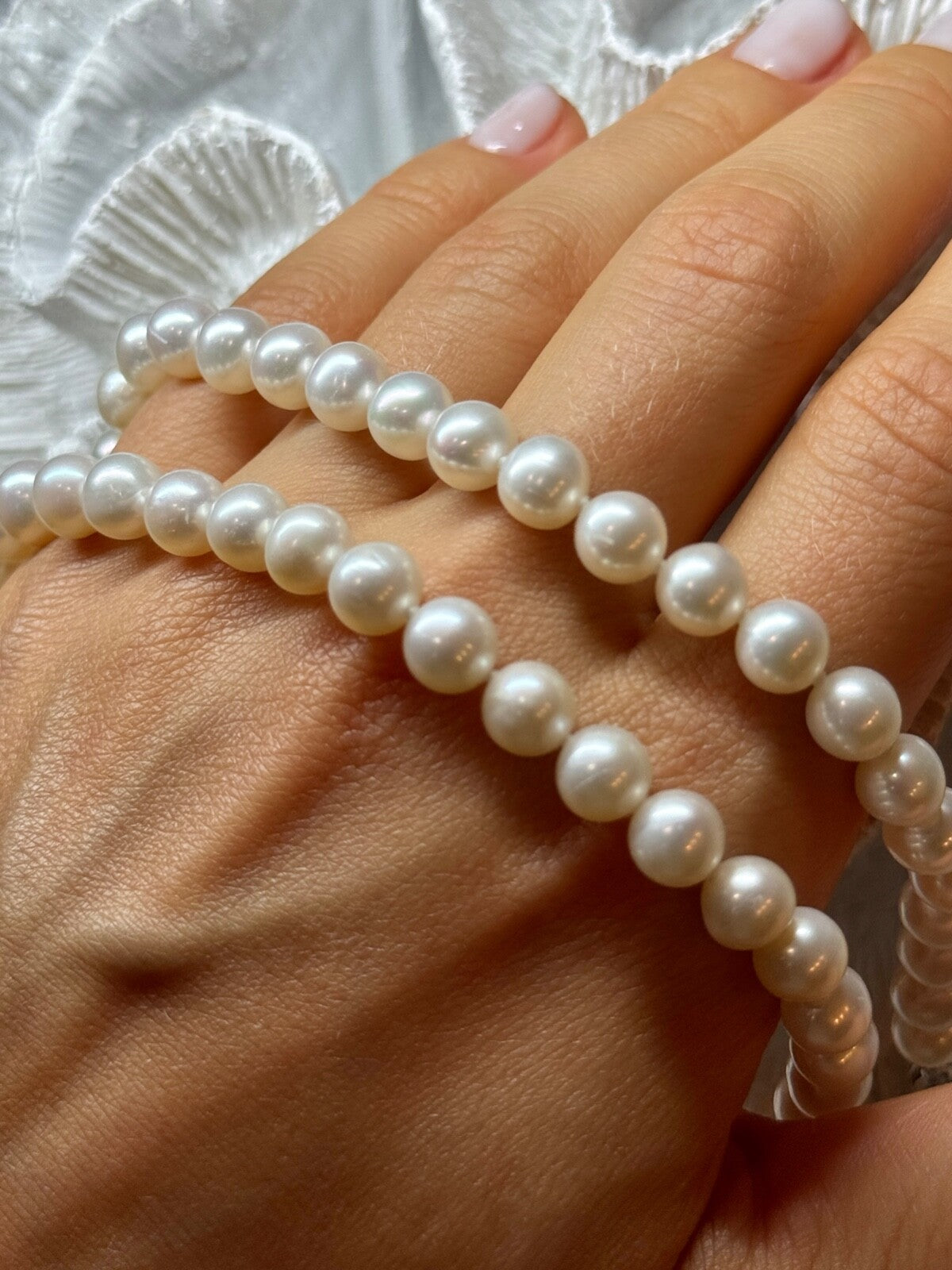 14K White Gold Clasp Fresh Water Pearl Necklace 18 Inch