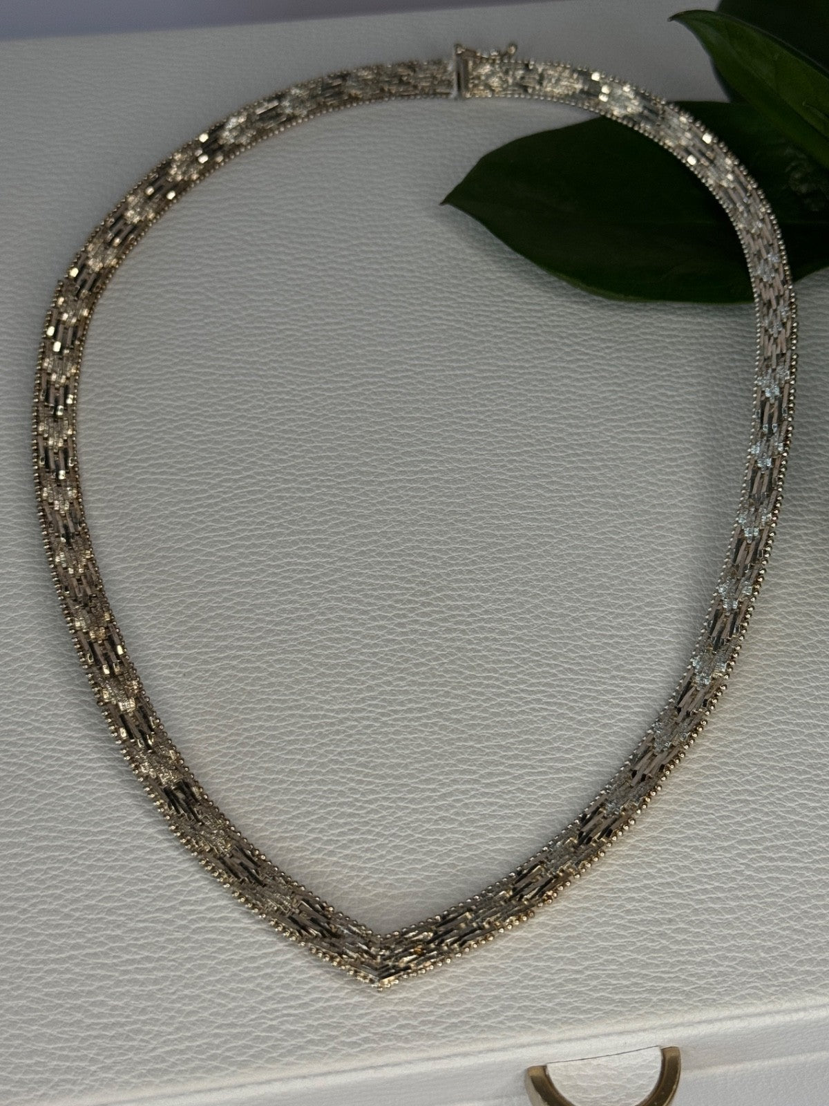 Elegant Italy 925 Sterling Silver Necklace Length 17.5 Inch