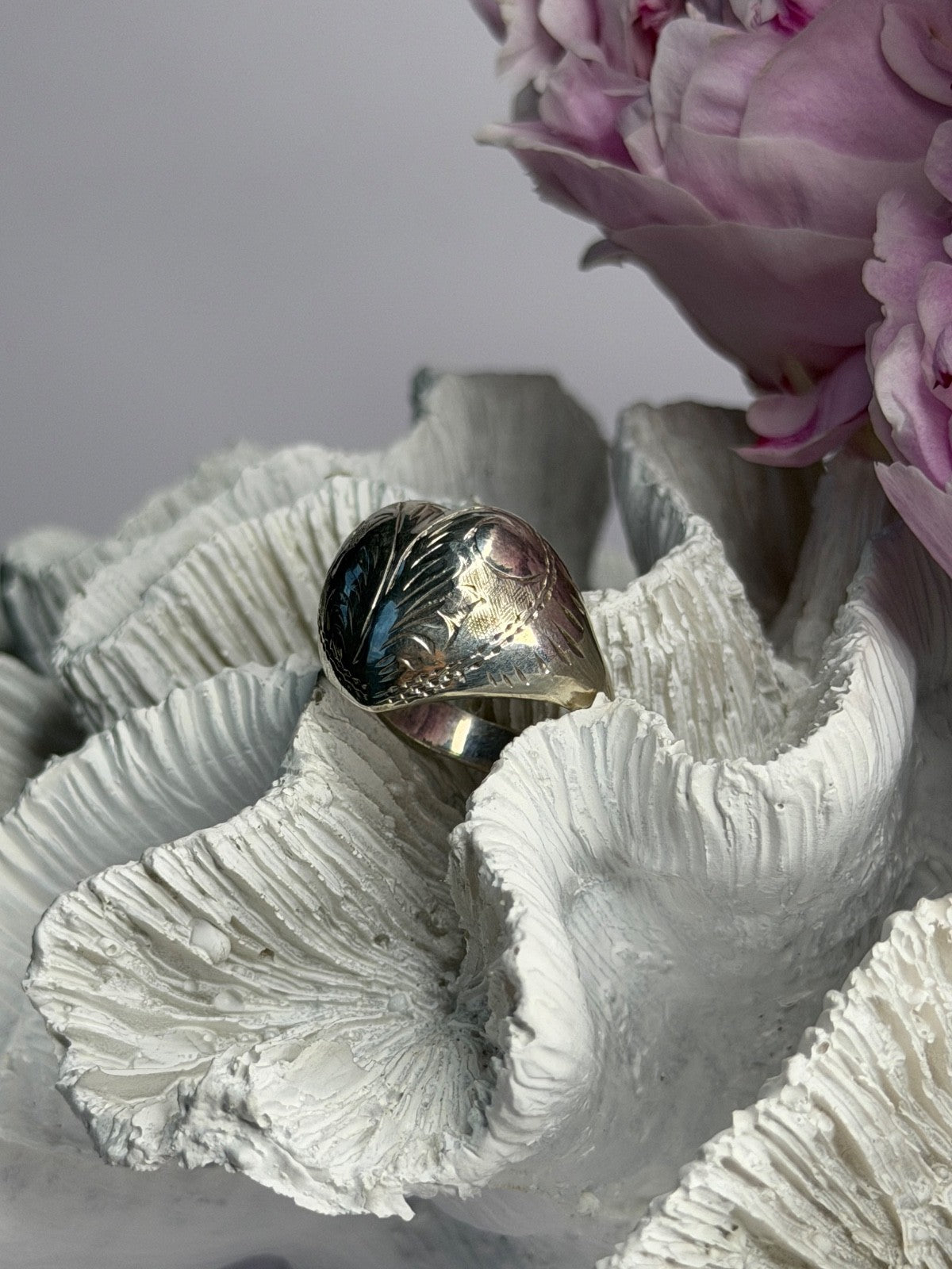 Vintage 925 Sterling Silver Heart Ring Size 8