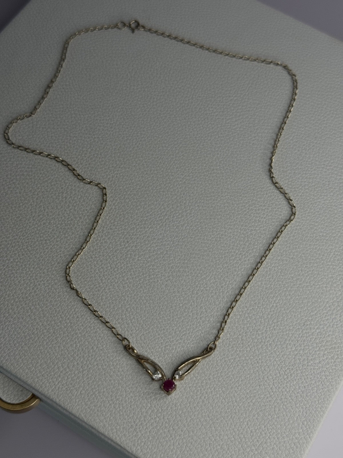 925 Sterling Silver Ruby & Beryl Necklace Length 18 Inch