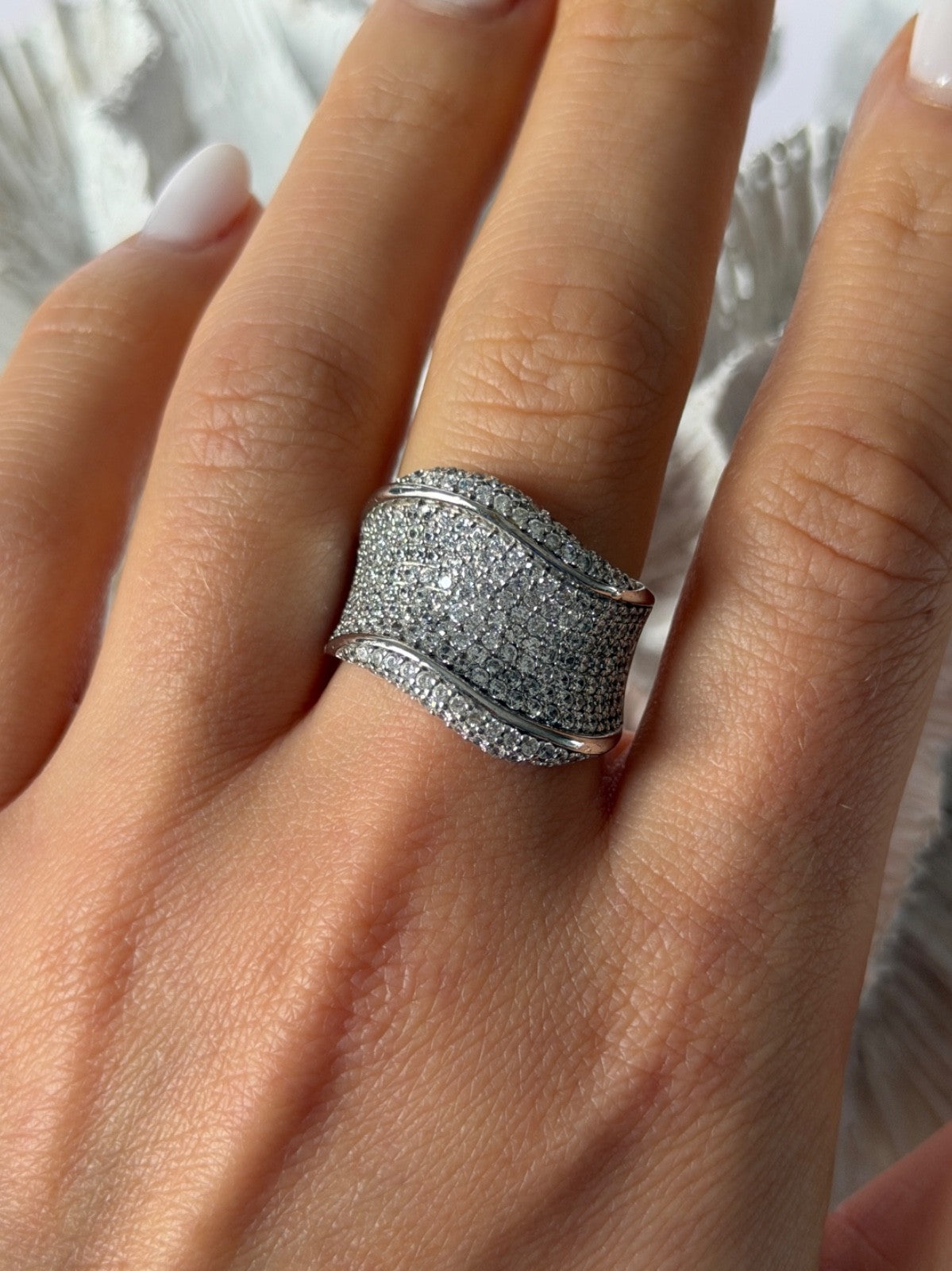 Elegant Design 925 Sterling Silver Cz Ring Size 8