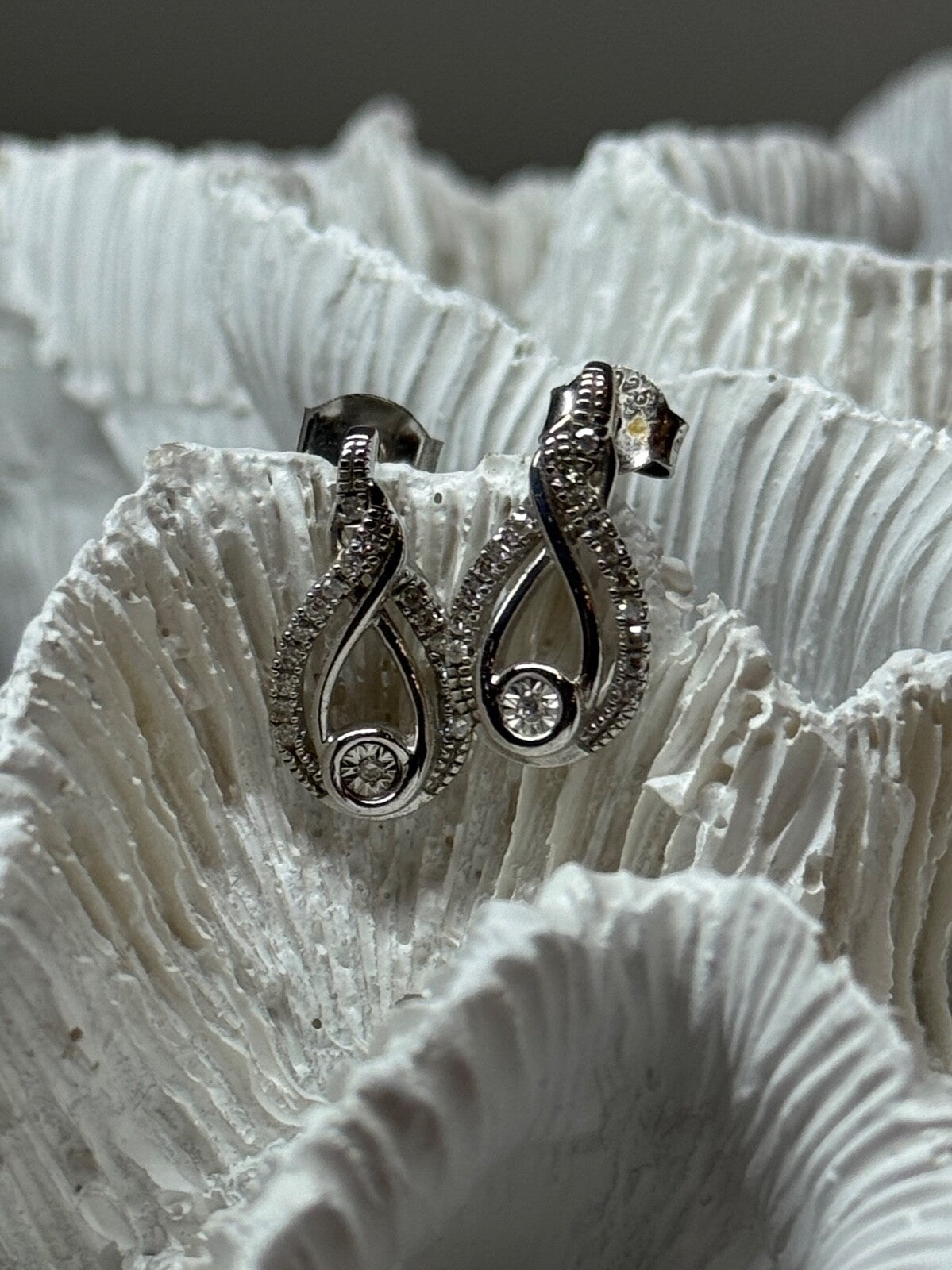 Interwoven 925 Sterling Silver White Topaz Earrings Length 0.6 in