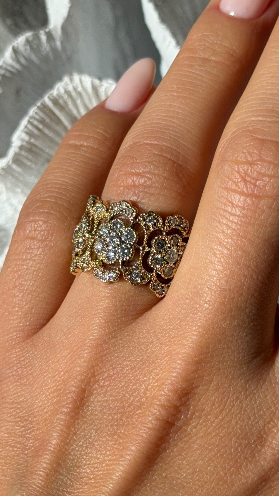 14K EFFY Yellow Gold Flowers Diamond 2.43 ct Ring Size 7.5