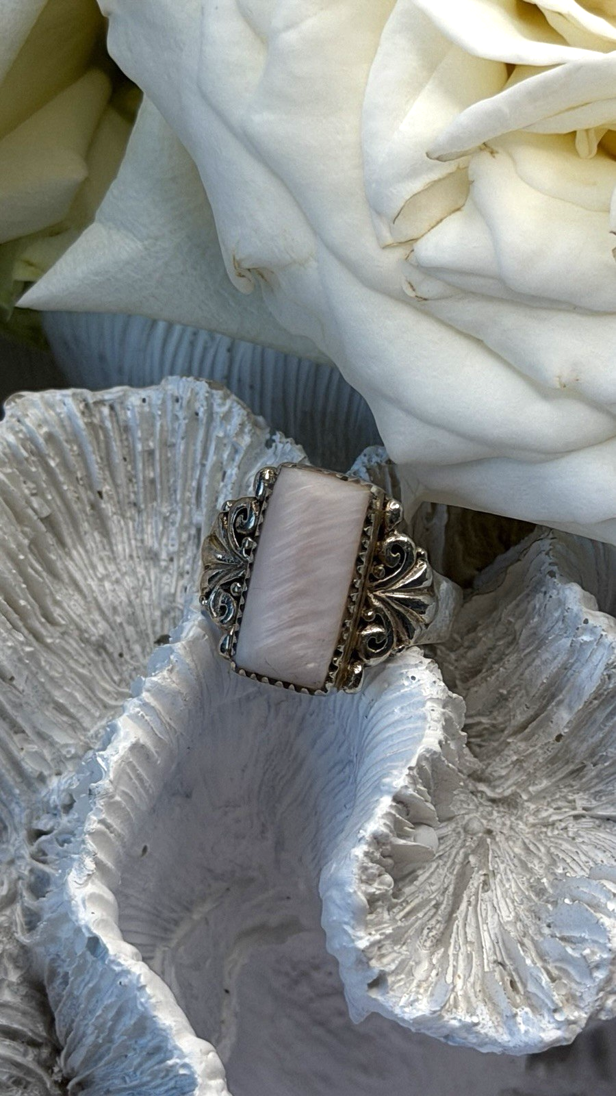 Ornate Art Deco Style 925 Sterling Silver Pink Abalone Ring Size 8.5