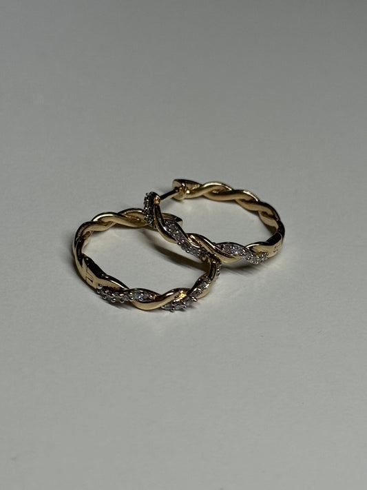 10K Yellow Gold Diamonds 0.3 Carat Earrings Length 18 mm