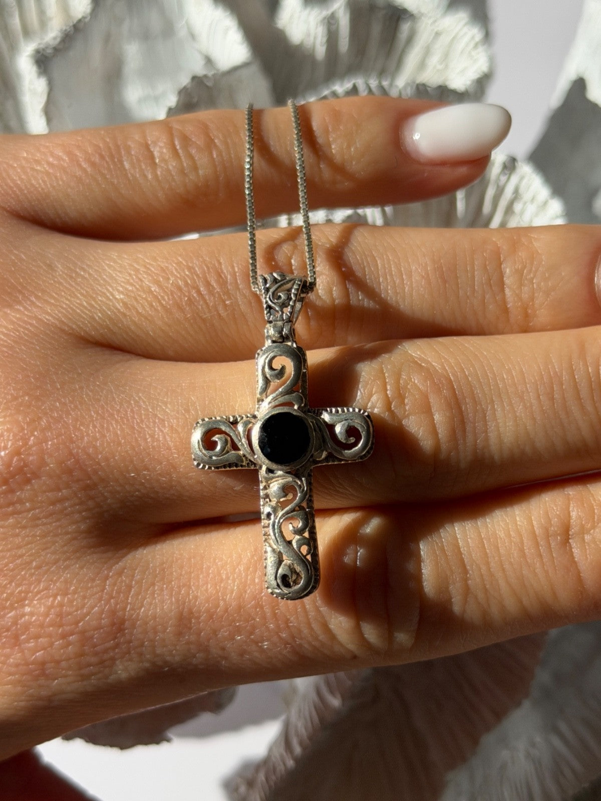 Vintage 925 Sterling Silver Black Onyx Cross Necklace Length 18 in